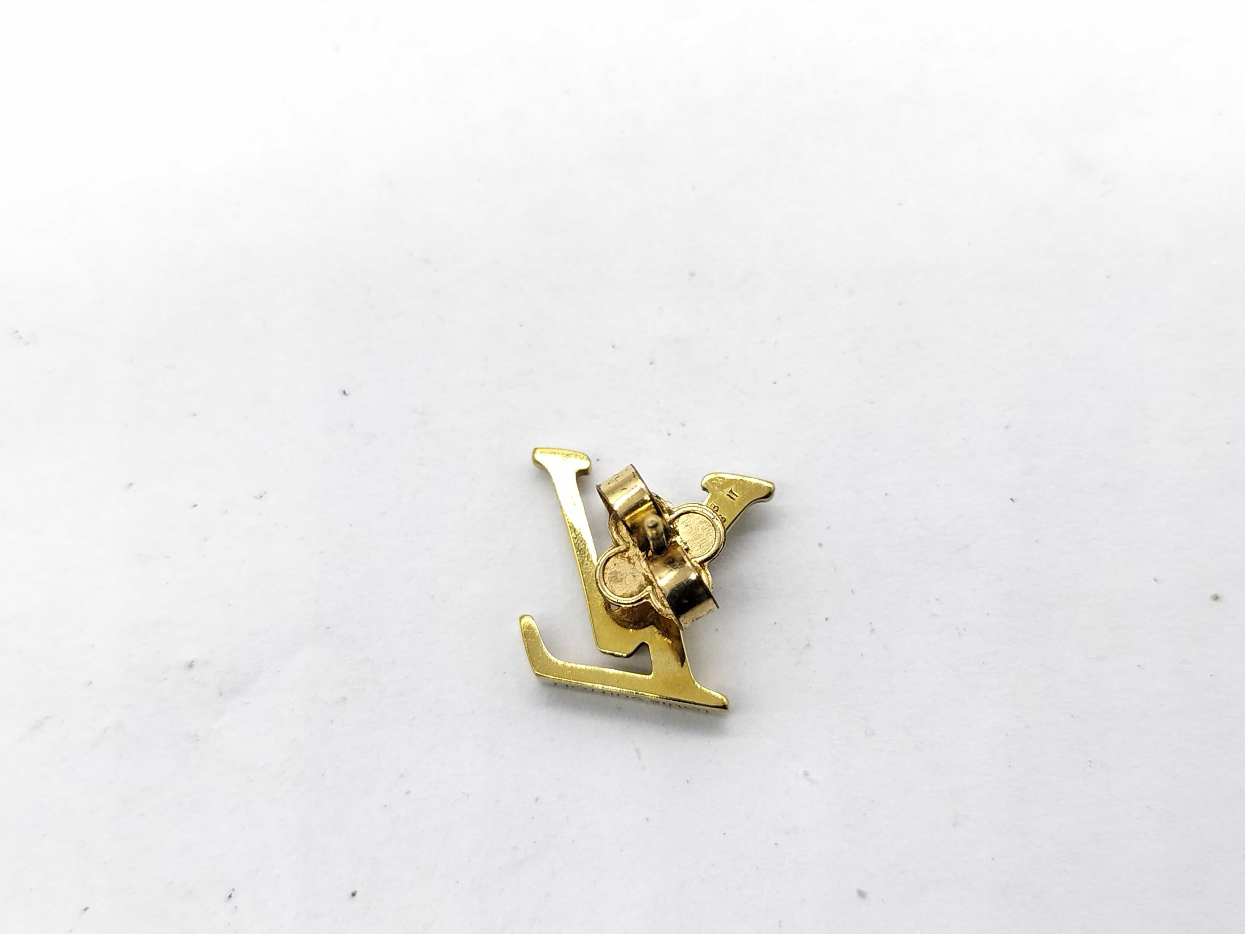 Monogram M00743 LV Iconic Earring (Single Earring) — view 3