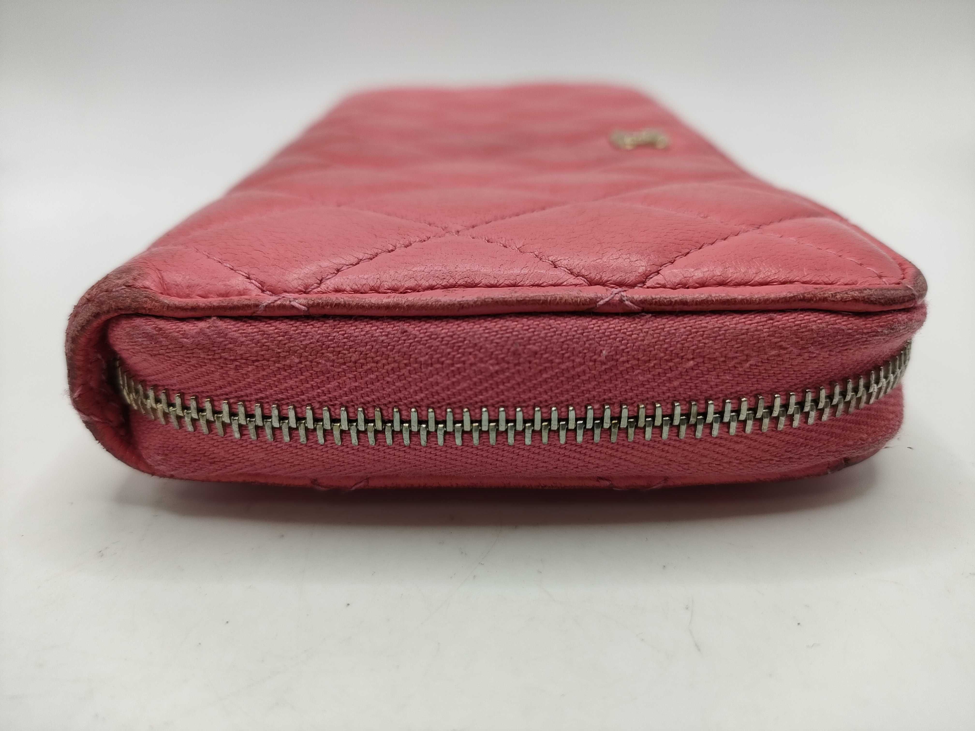 Lambskin Round Wallet — view 4