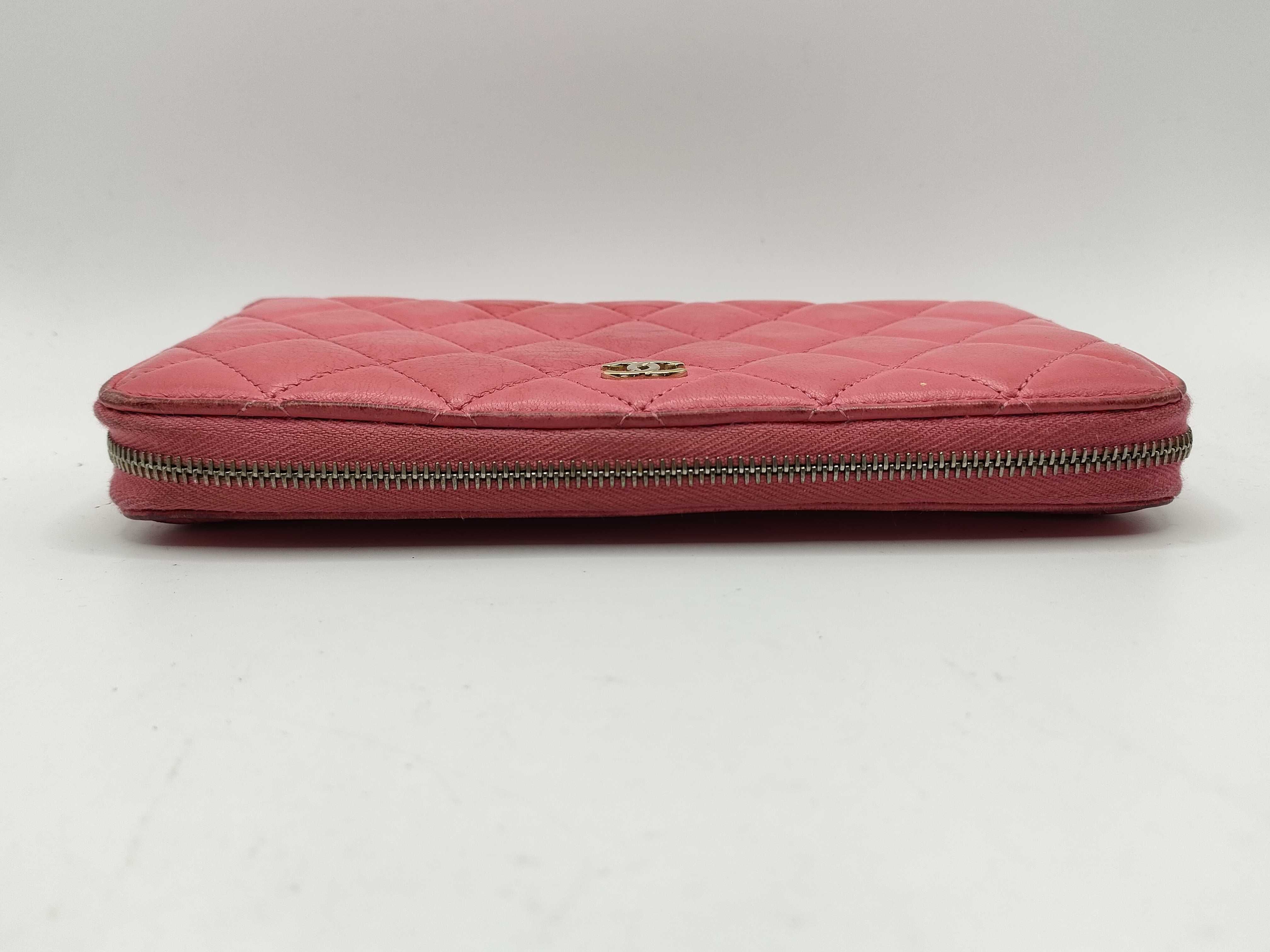 Lambskin Round Wallet — view 5