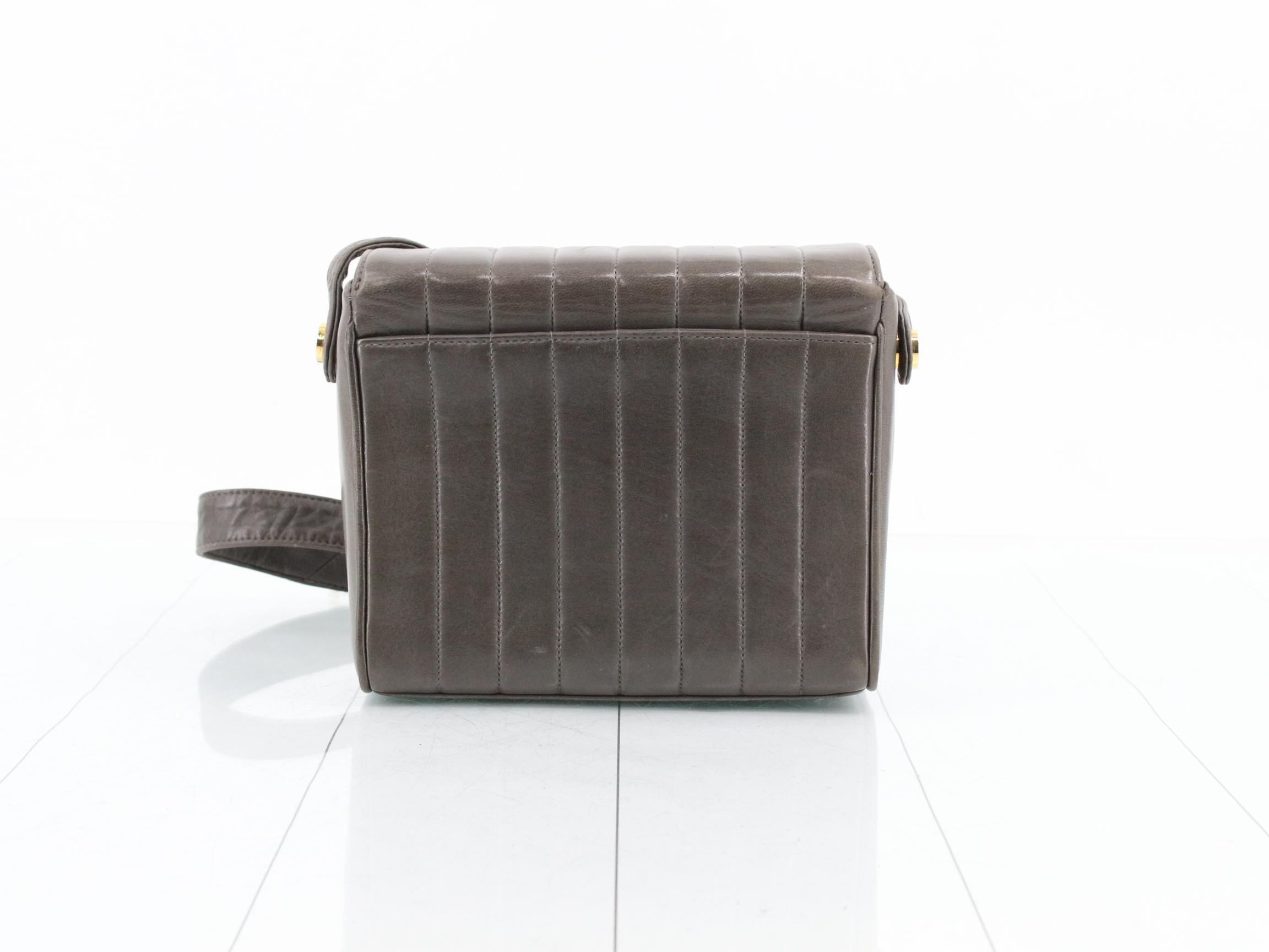 Mademoiselle (Bag) - Shoulder Bag — view 2