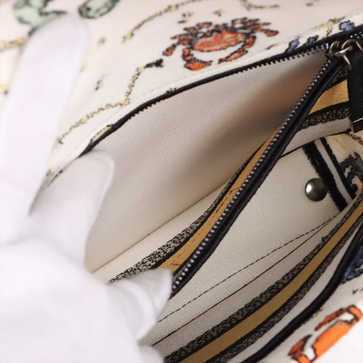 Lady Delight Medium Canvas 2WAY Handbag White — view 9