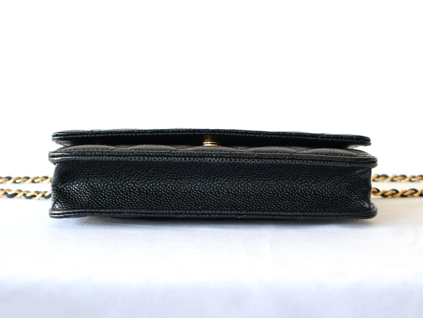 Caviar leather matelassé chain wallet shoulder bag, black — view 5