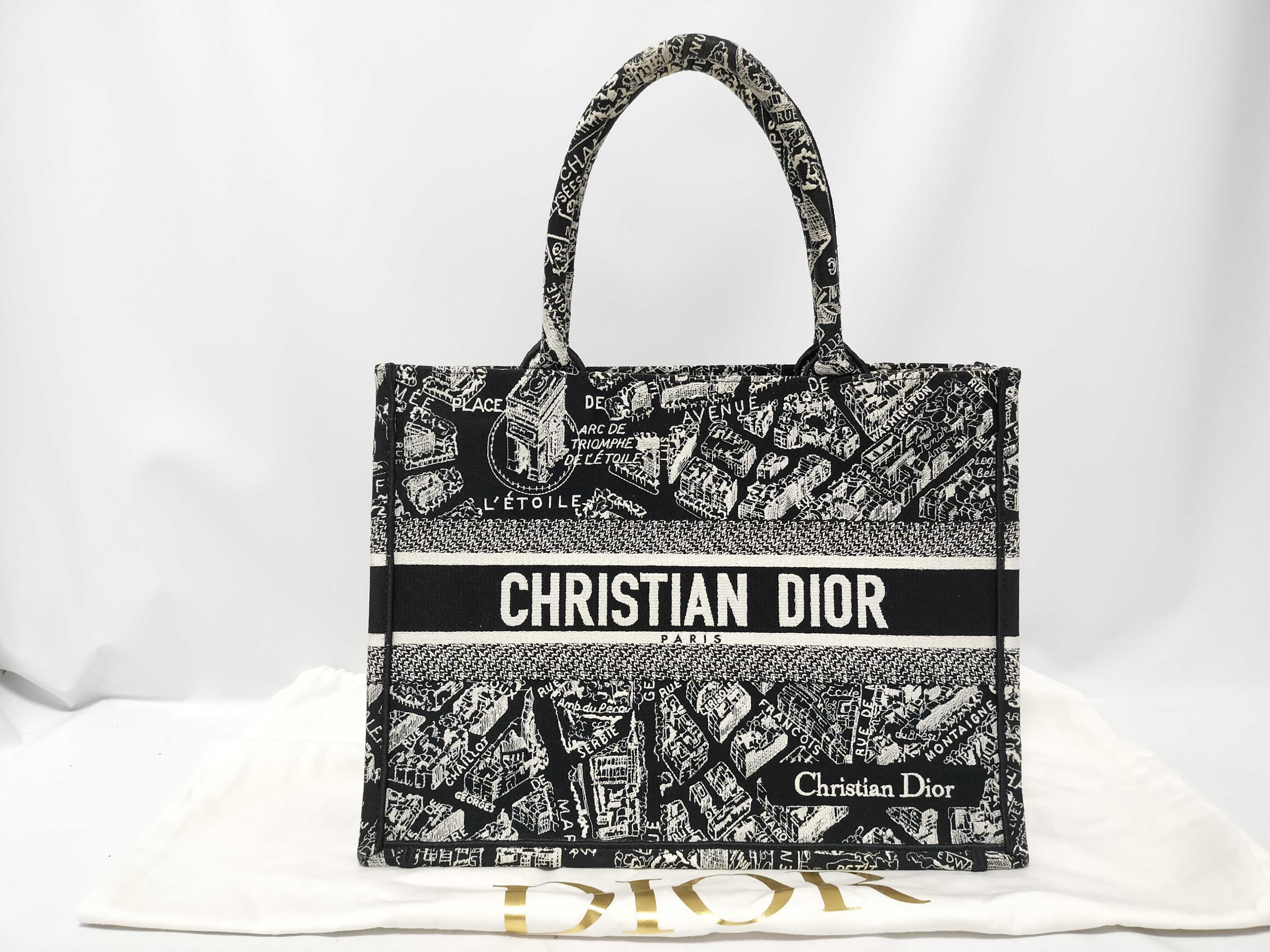 C. Book Tote Medium Black Tote Bag