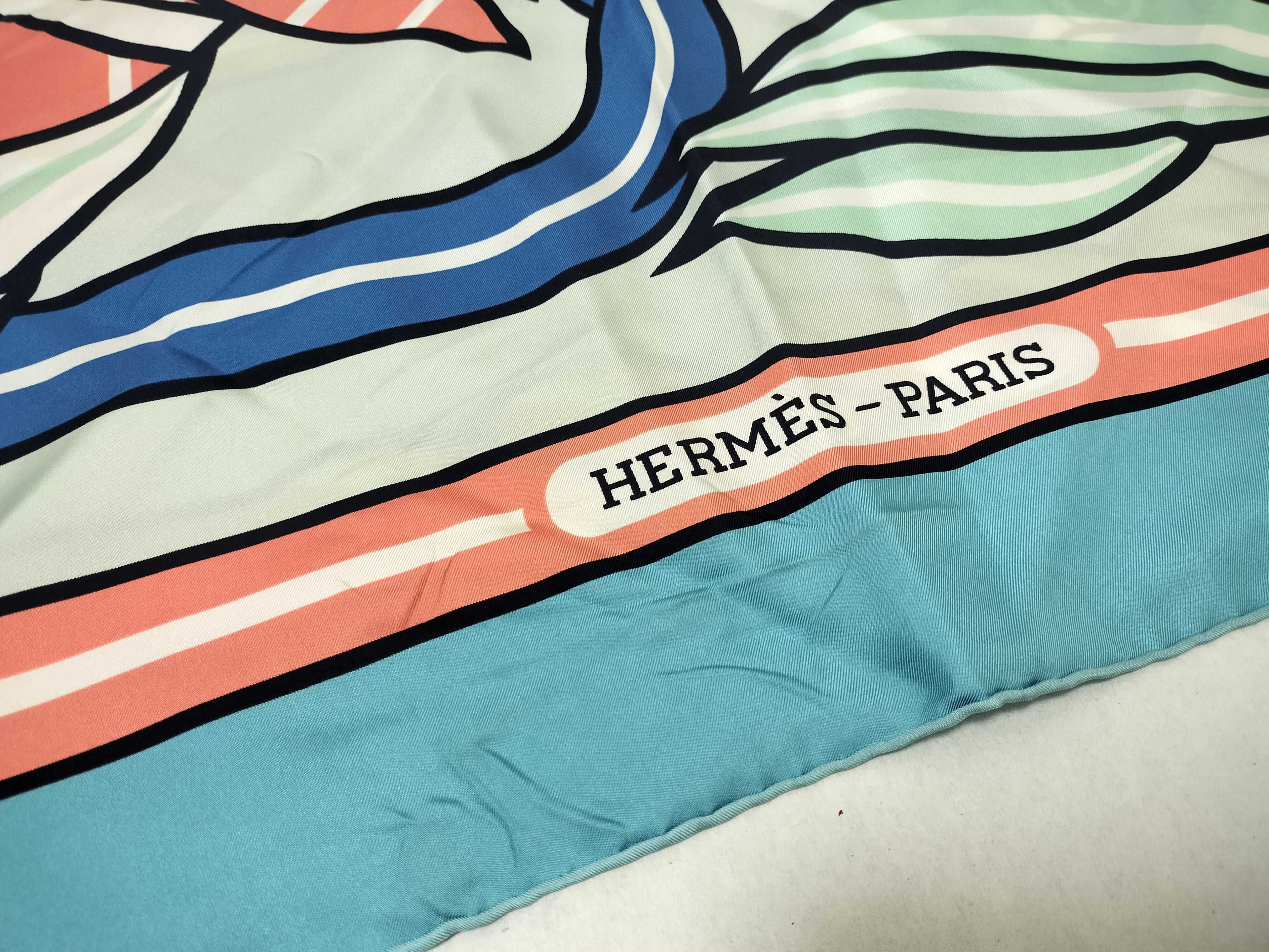 Triangle Geant Light Blue Multicolor Silk Scarf and other accessories — view 8