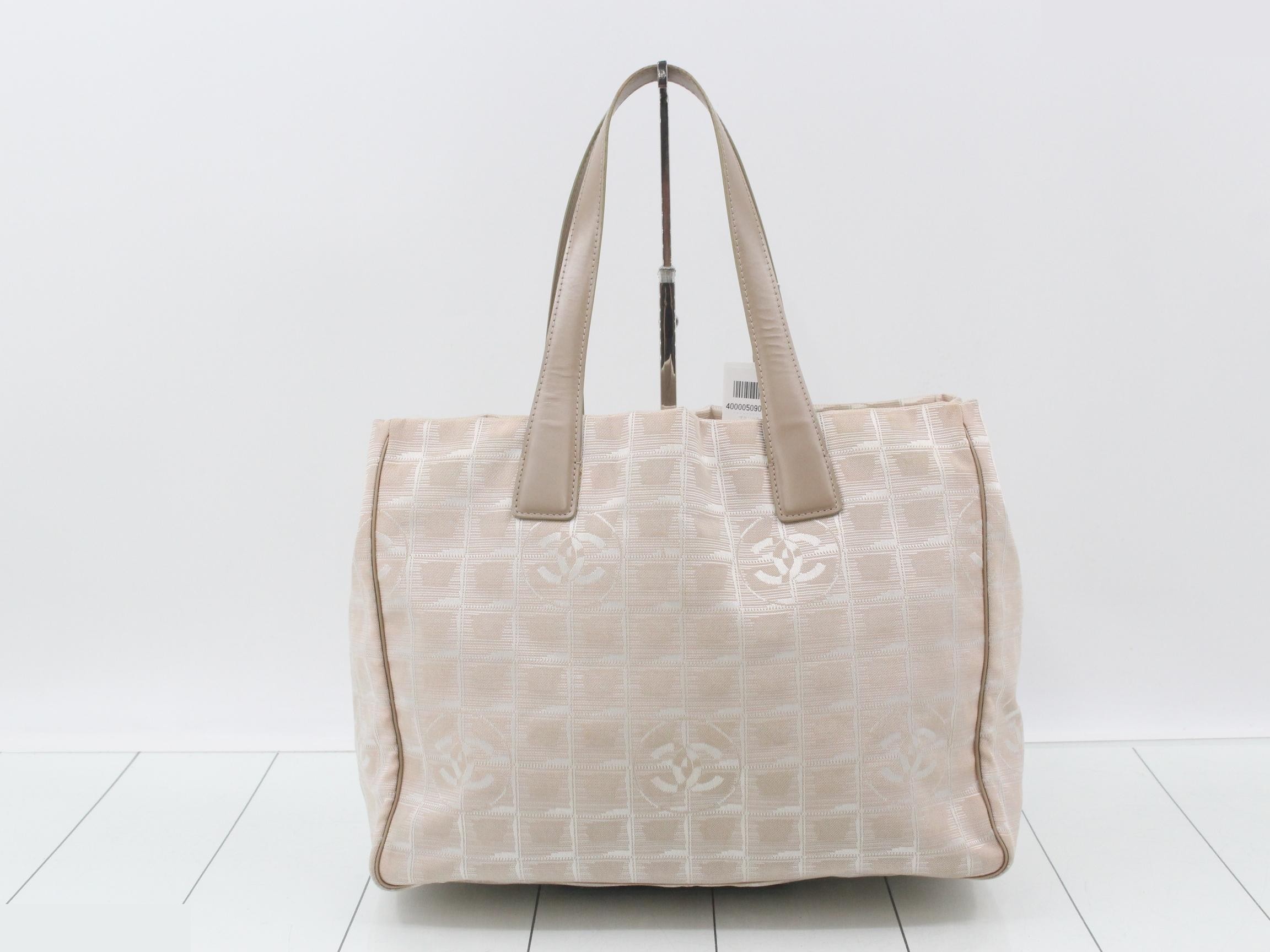 New Travel Line Nylon Tote Bag