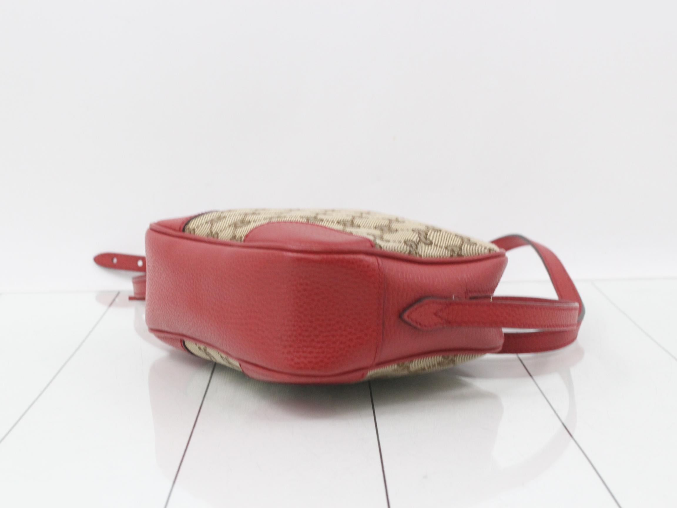 GG Canvas Shoulder Bag — view 6