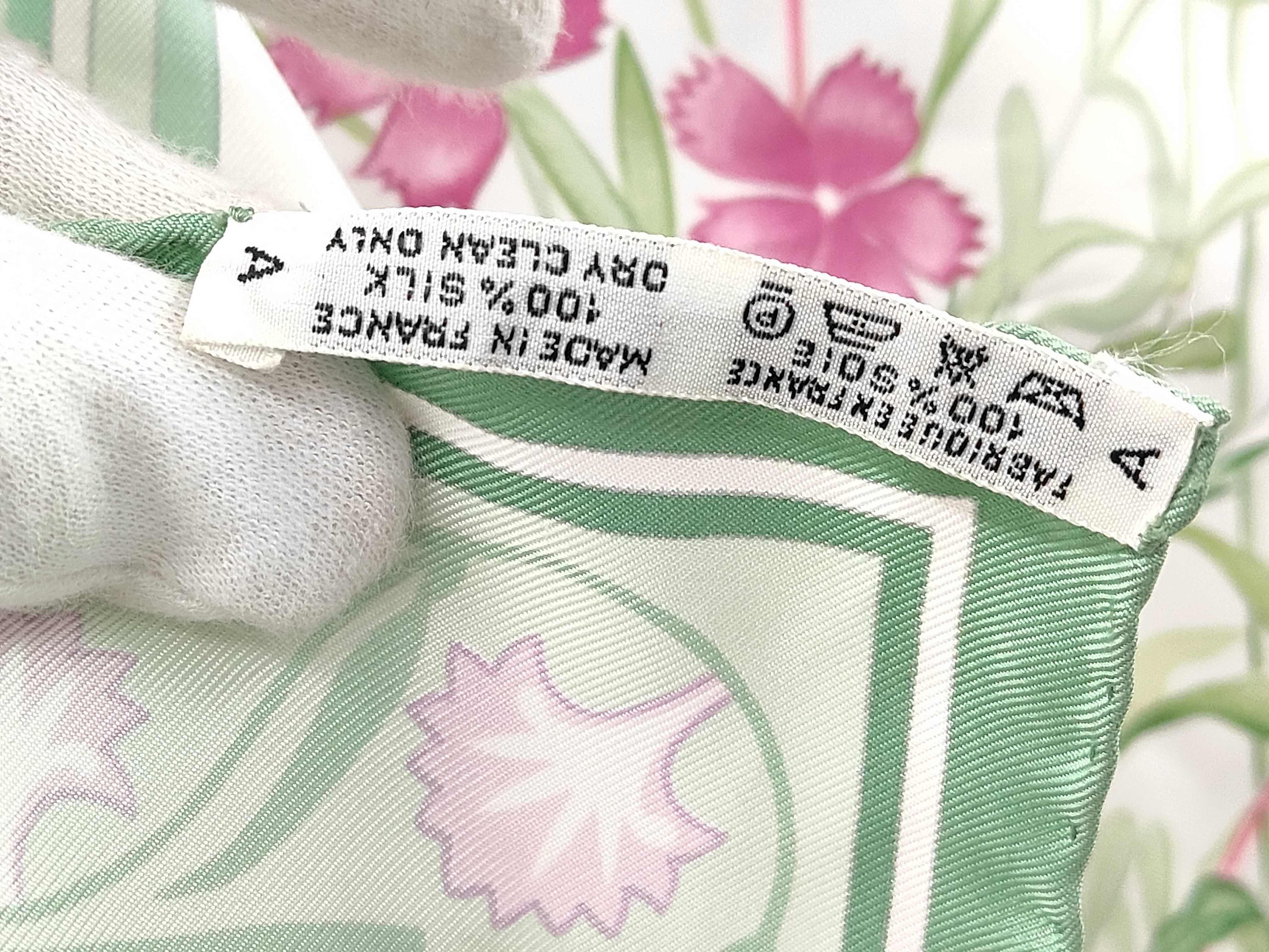 Carre 90 Wild Carnation Other Accessories — view 4