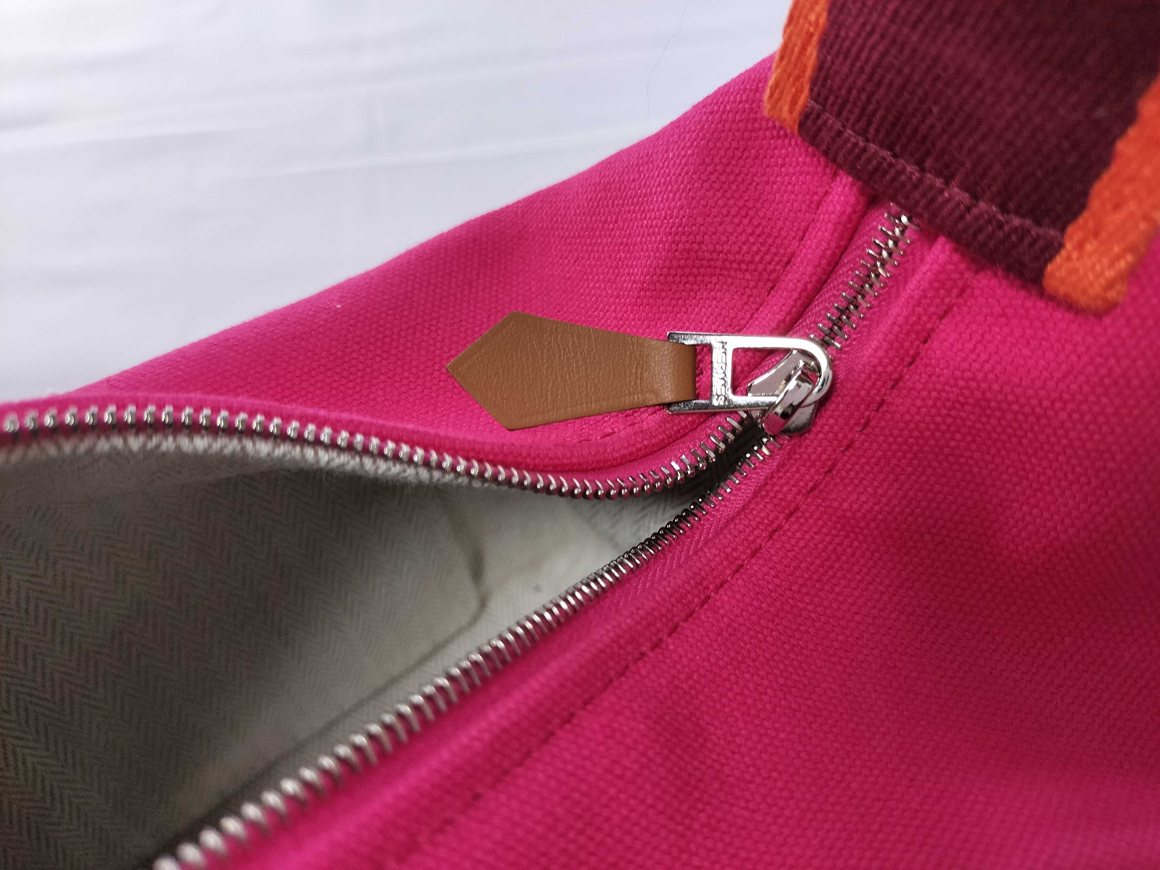 Bride a Black PM Hibiscus Vanity Bag — view 13