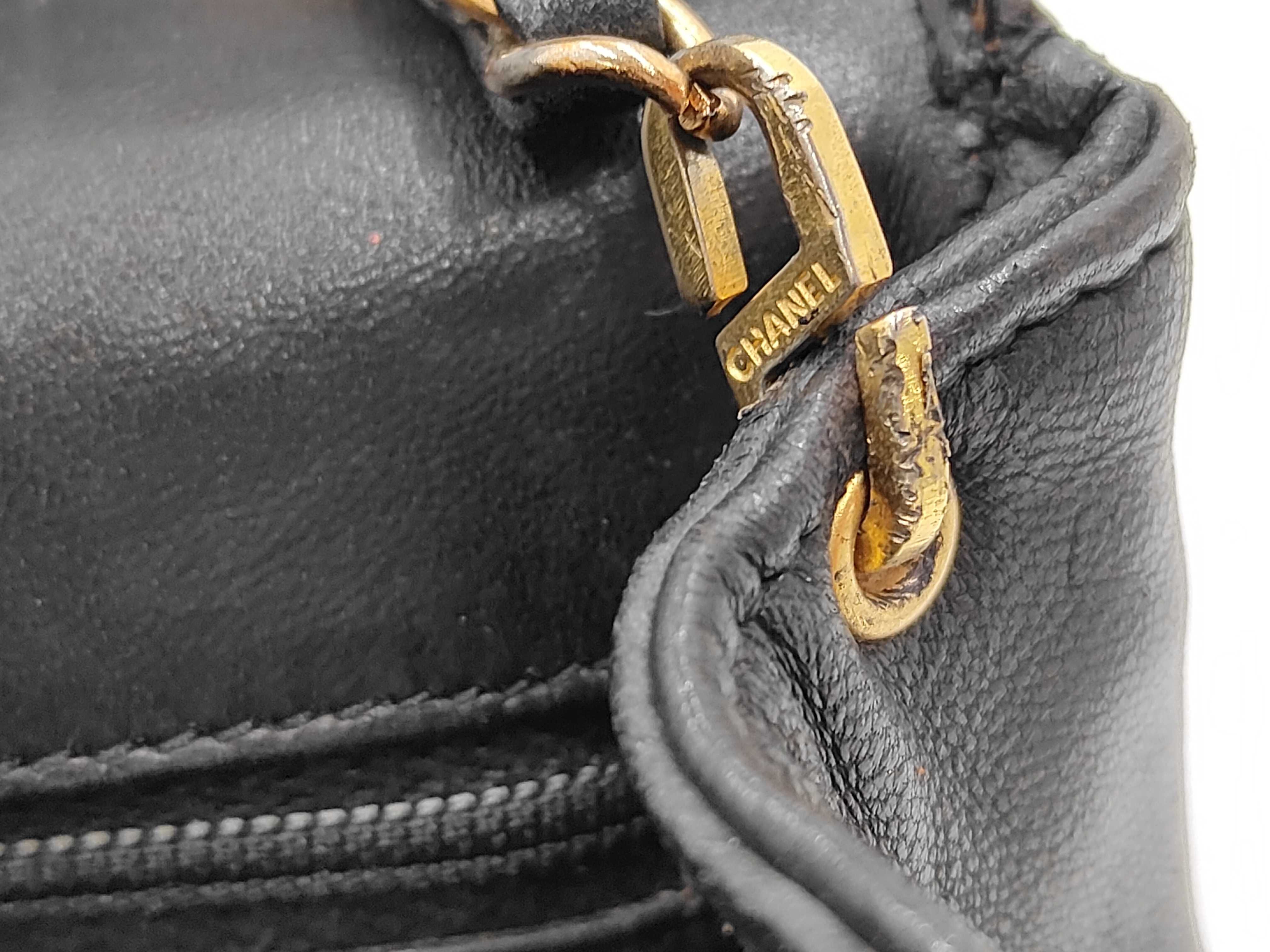 Matelassé Chain Shoulder Bag, Turnlock Closure, Lambskin, Black Bag — view 8