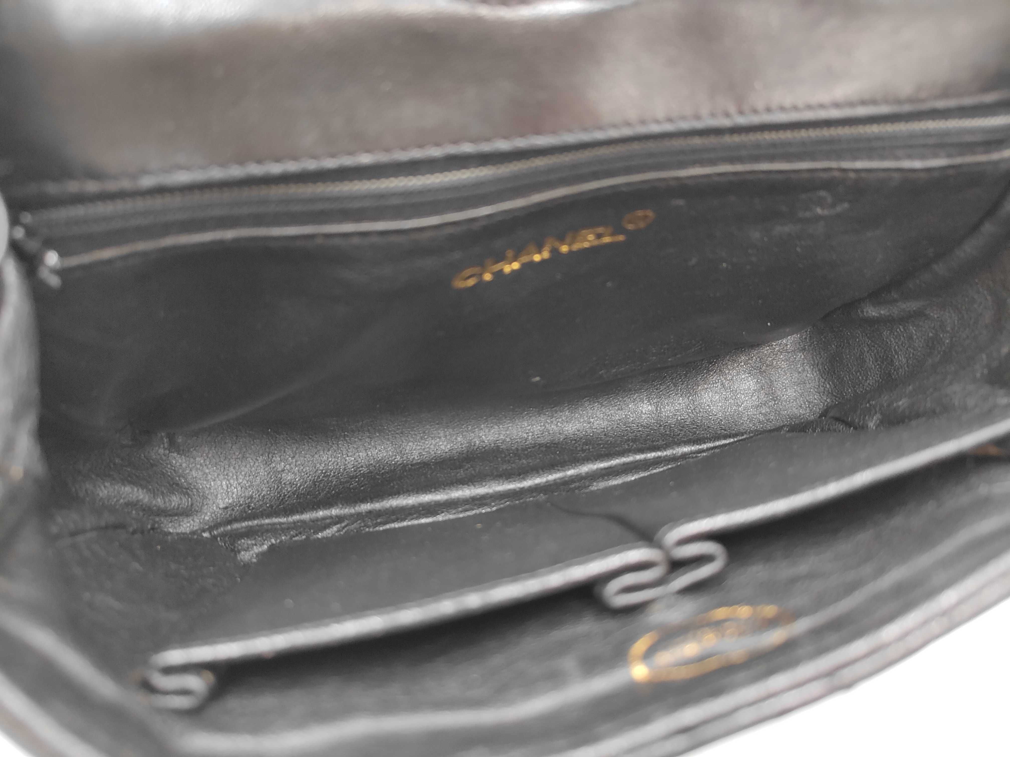 Matelassé Chain Shoulder Bag, Turnlock Closure, Lambskin, Black Bag — view 9