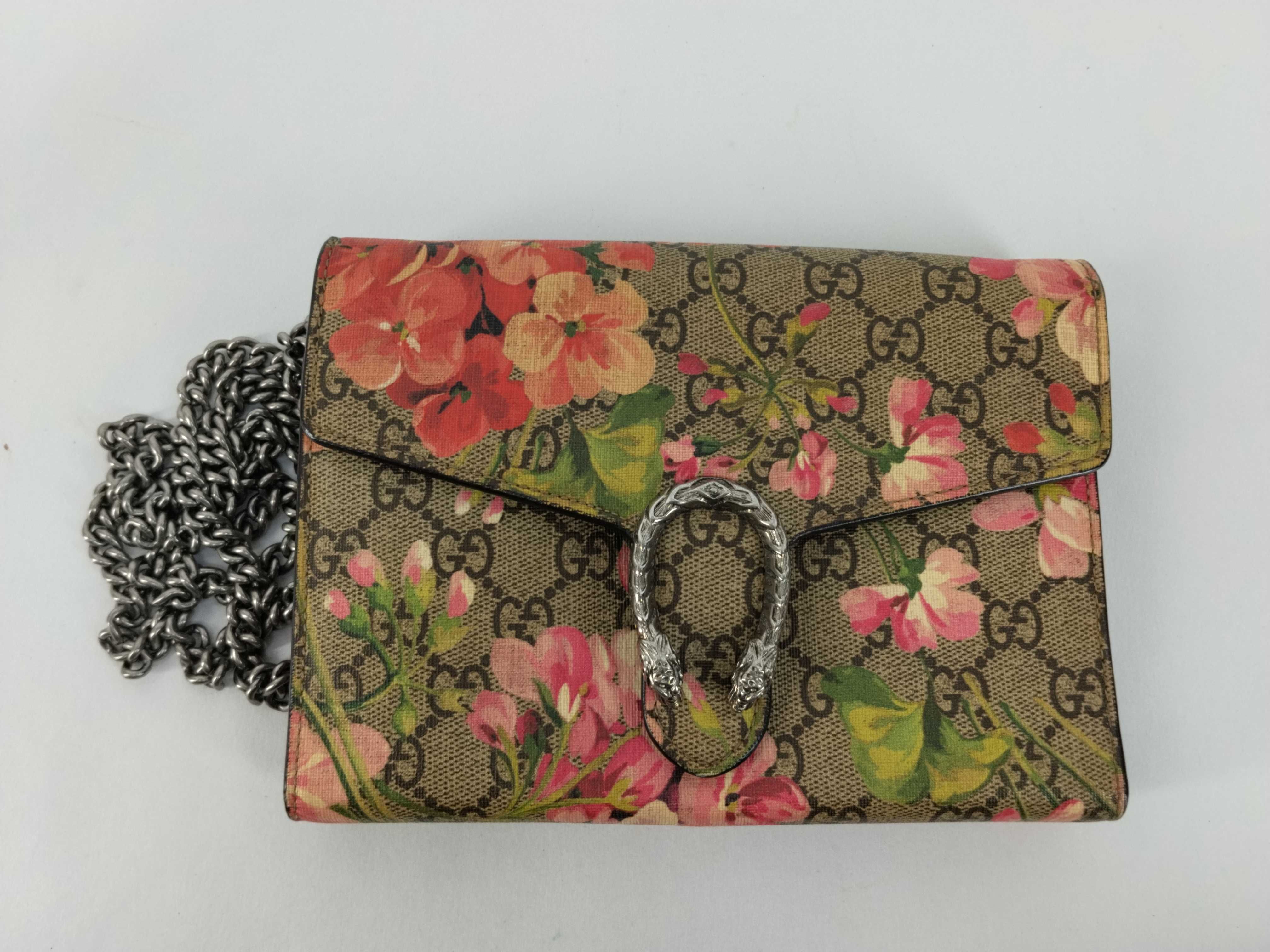 GG Canvas Gucci Floral Shoulder Bag