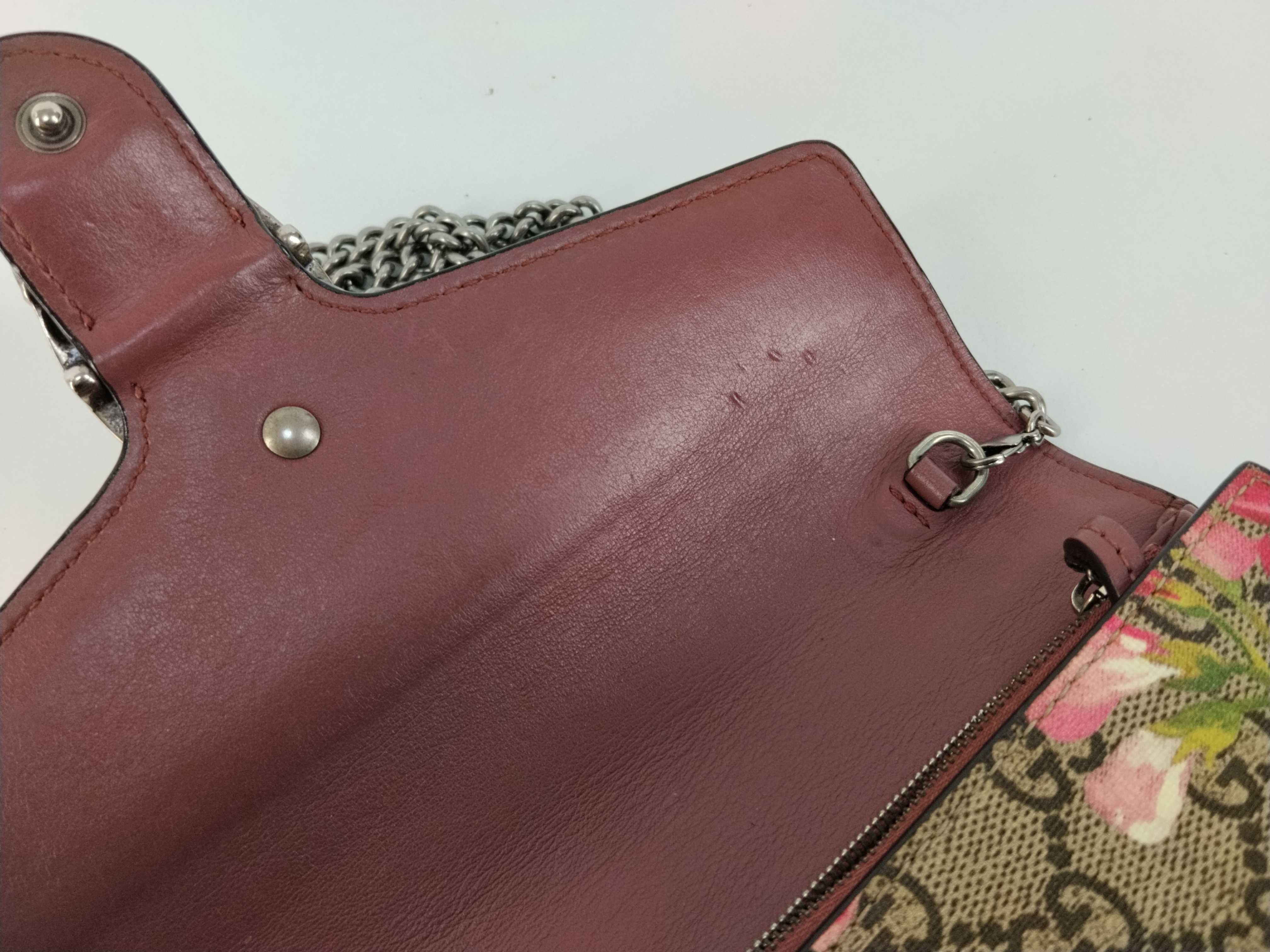 GG Canvas Gucci Floral Shoulder Bag — view 9