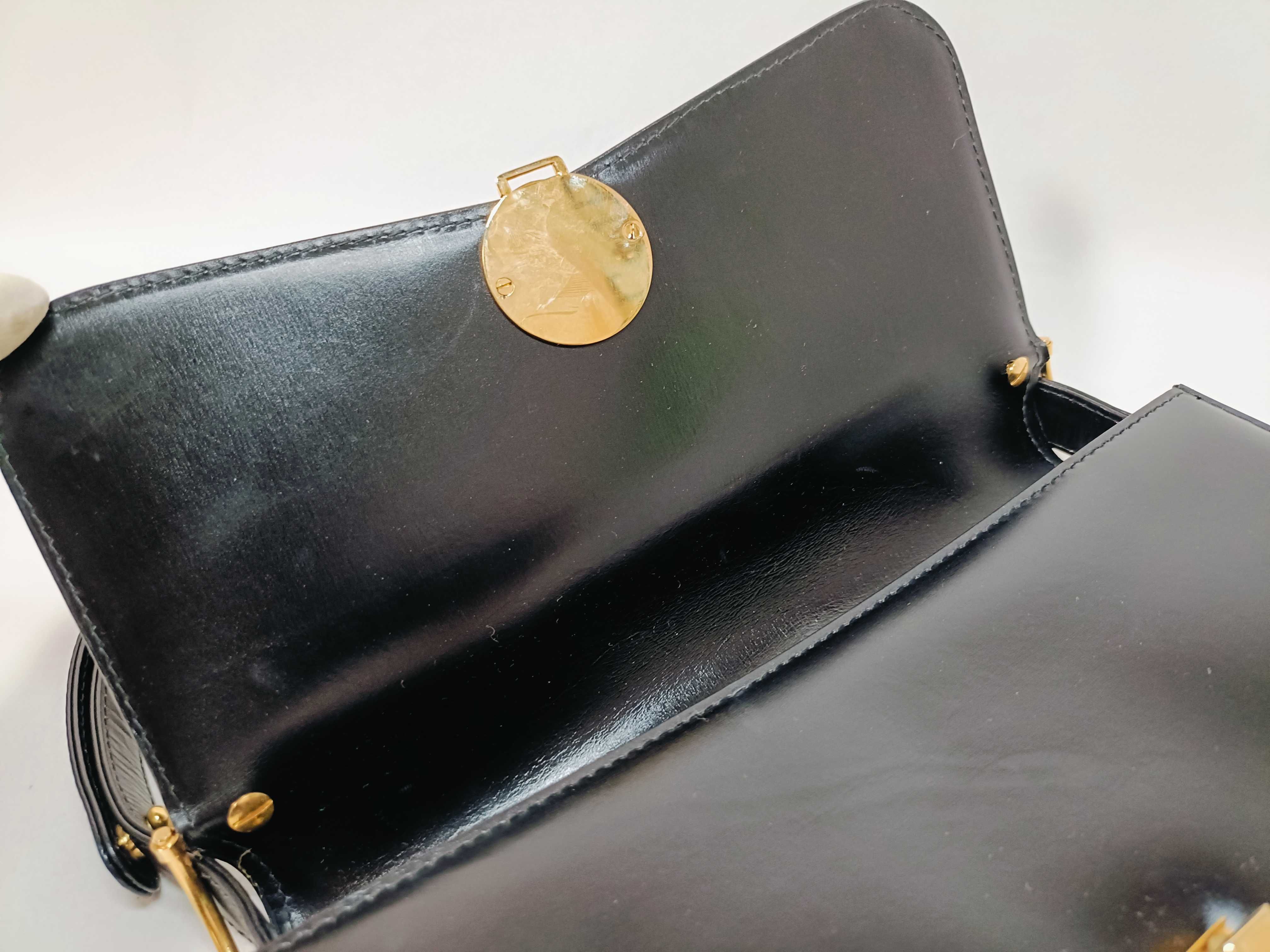 Box Calf Vintage Shoulder Bag — view 8