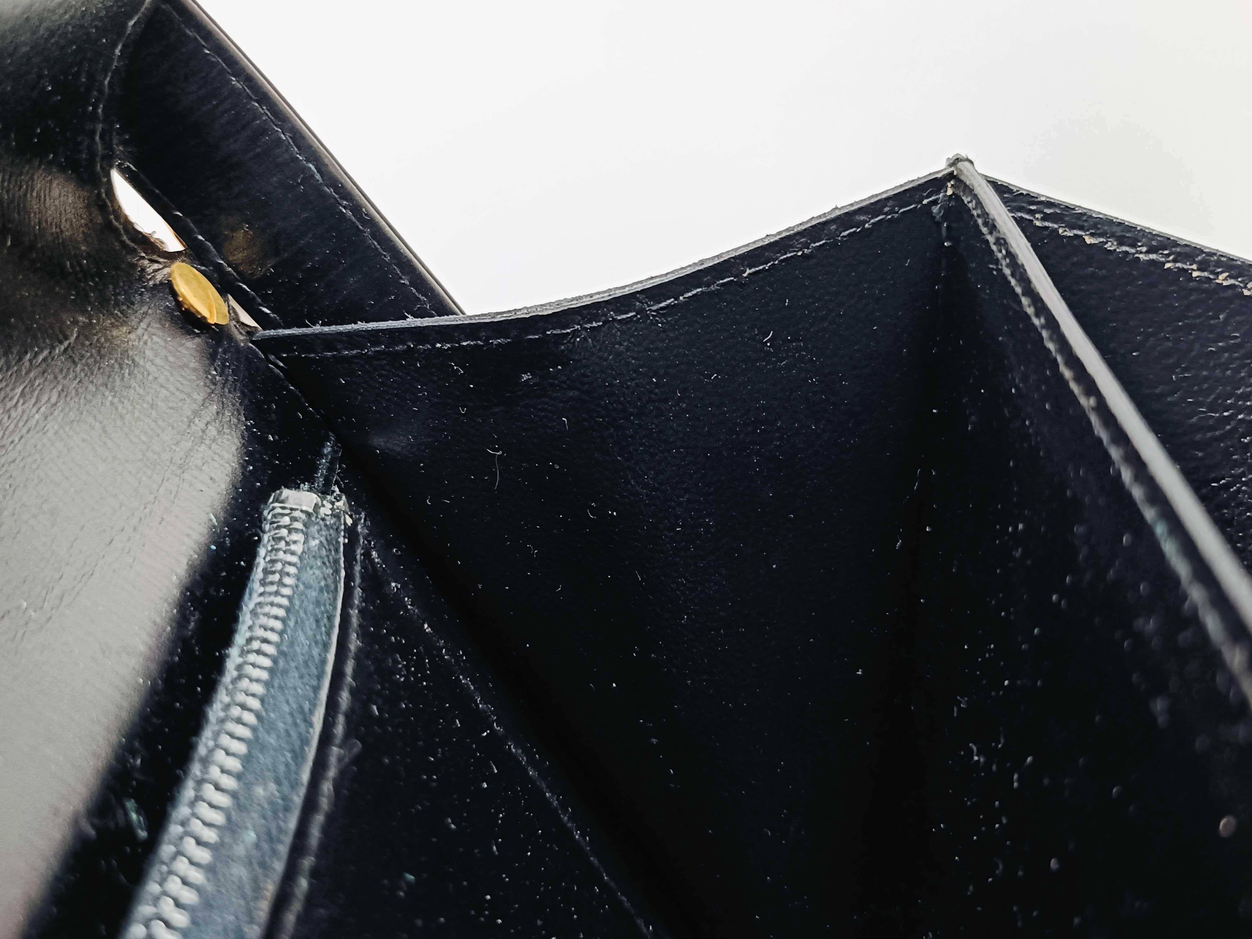 Box Calf Vintage Shoulder Bag — view 9