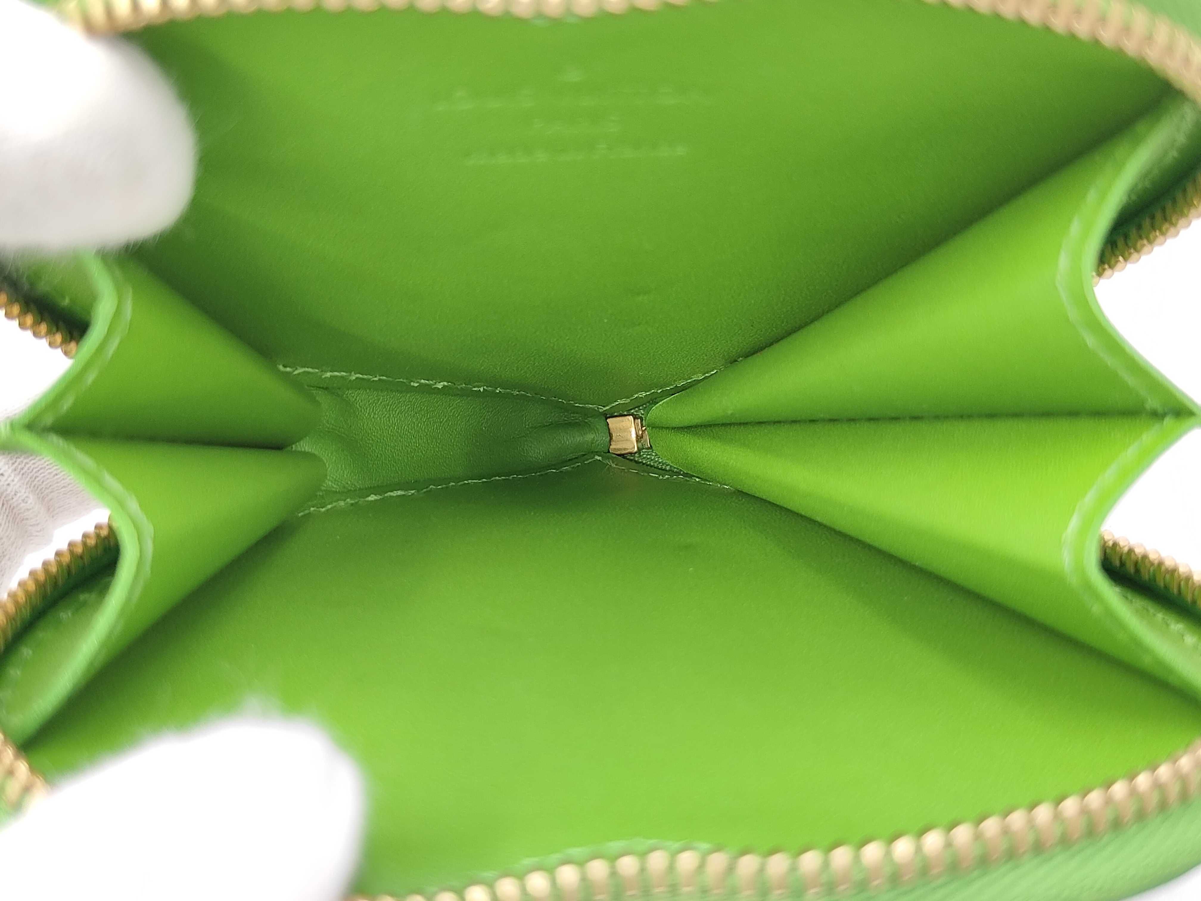 Porte Monnaie Coeur Vernis Yellow-Green M93563 TH4088 Coin Case — view 7