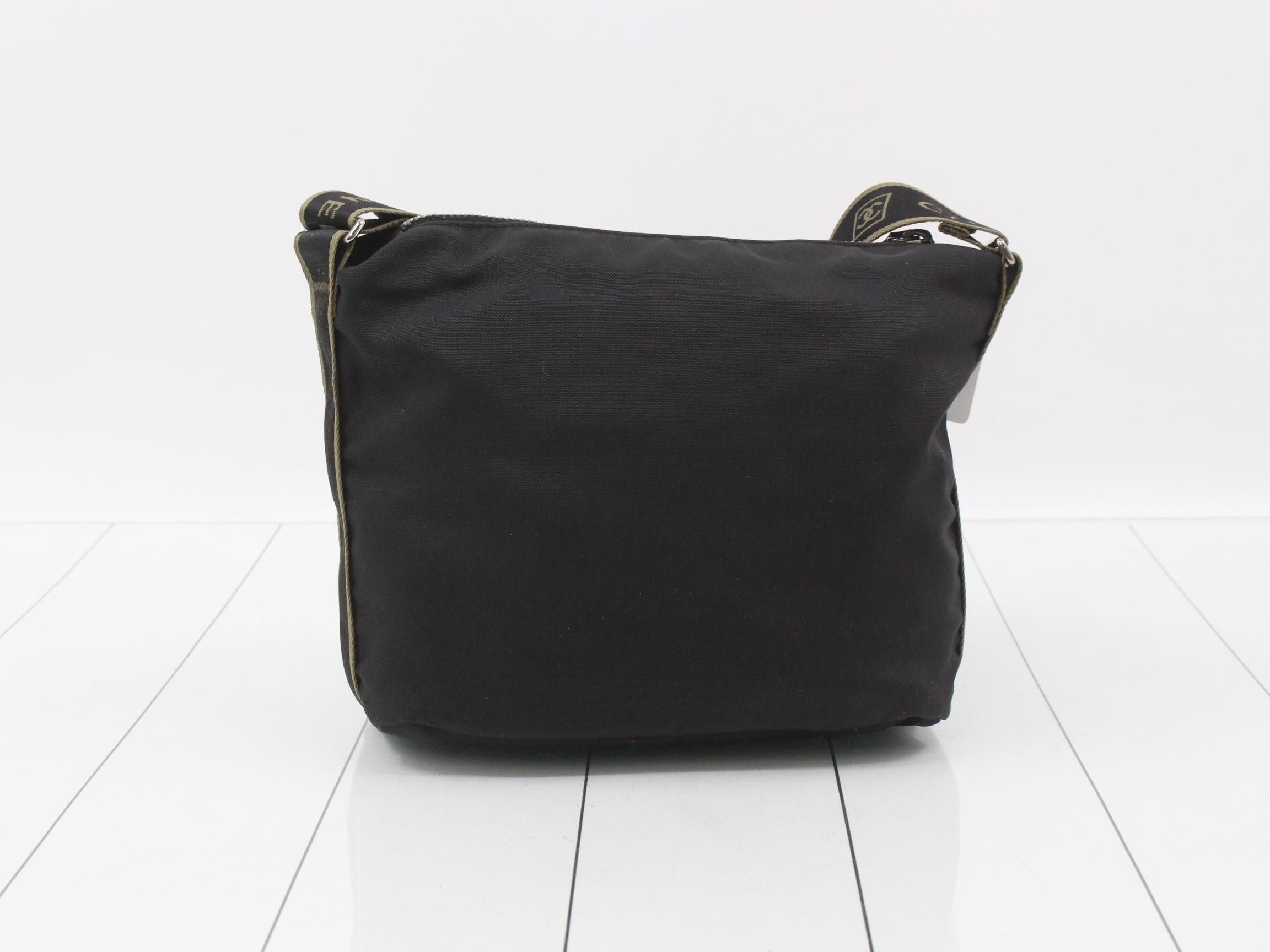 Sports Line Shoulder Bag — view 2
