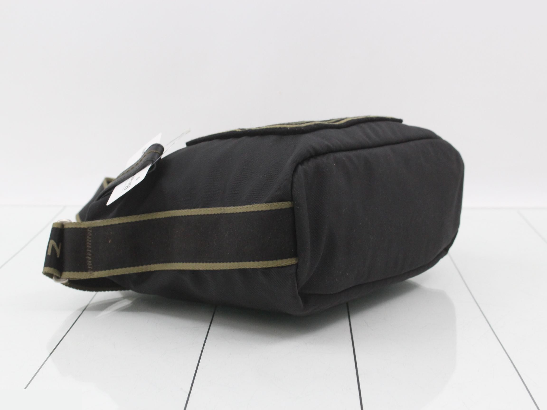 Sports Line Shoulder Bag — view 5