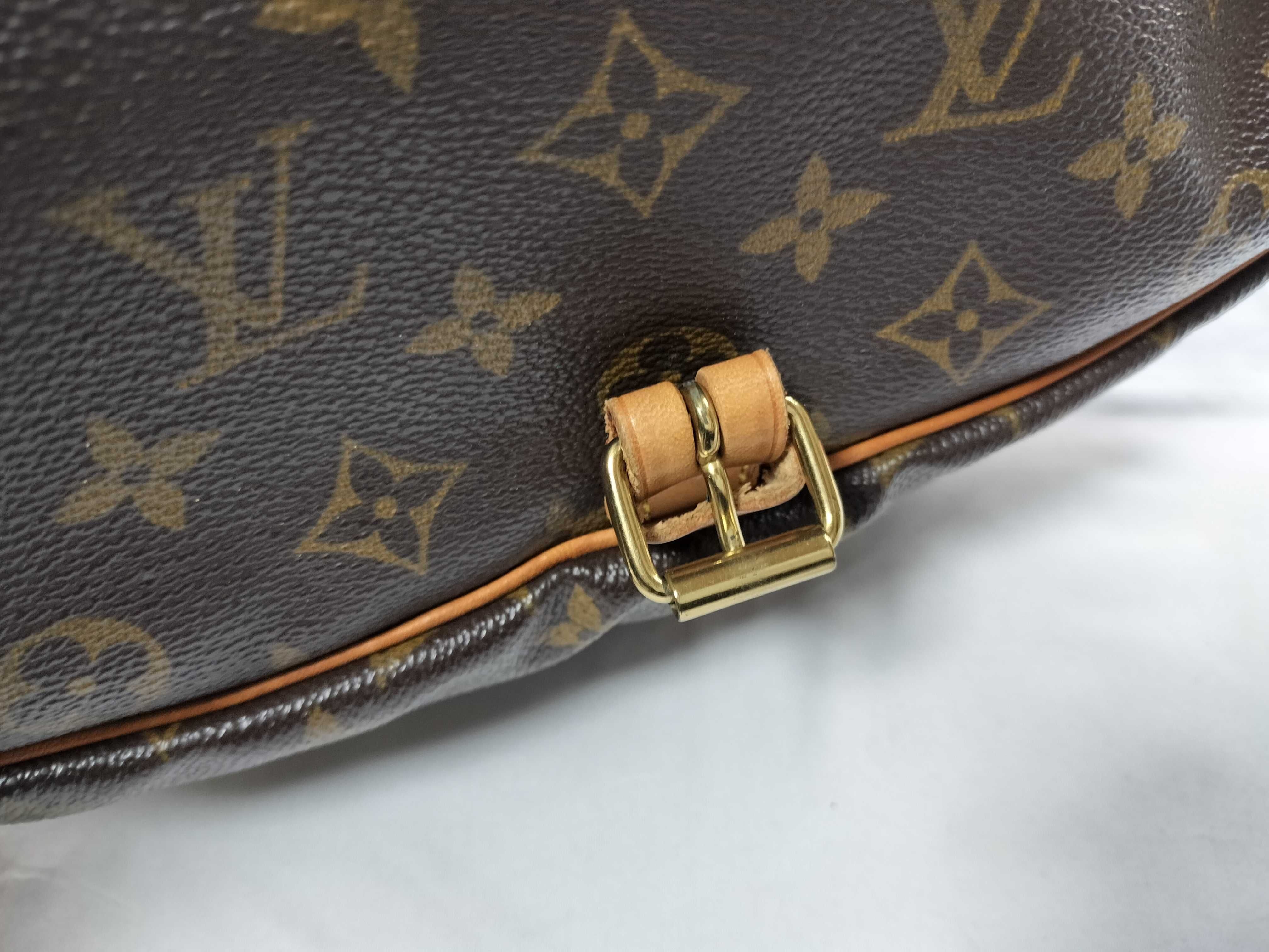 Monogram M42256 Saumur 30 Shoulder Bag — view 11