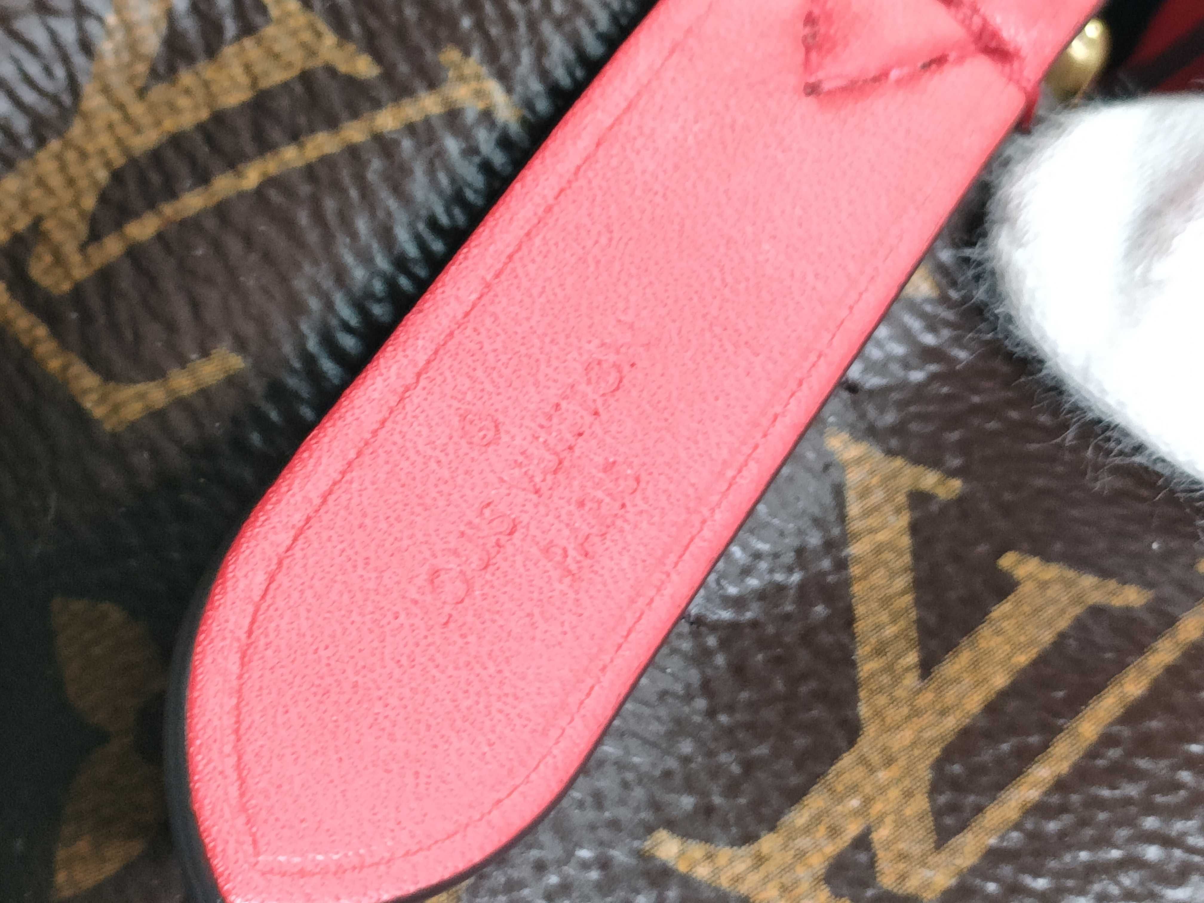 Monogram NeoNoe MM M44021 Shoulder Bag — view 12
