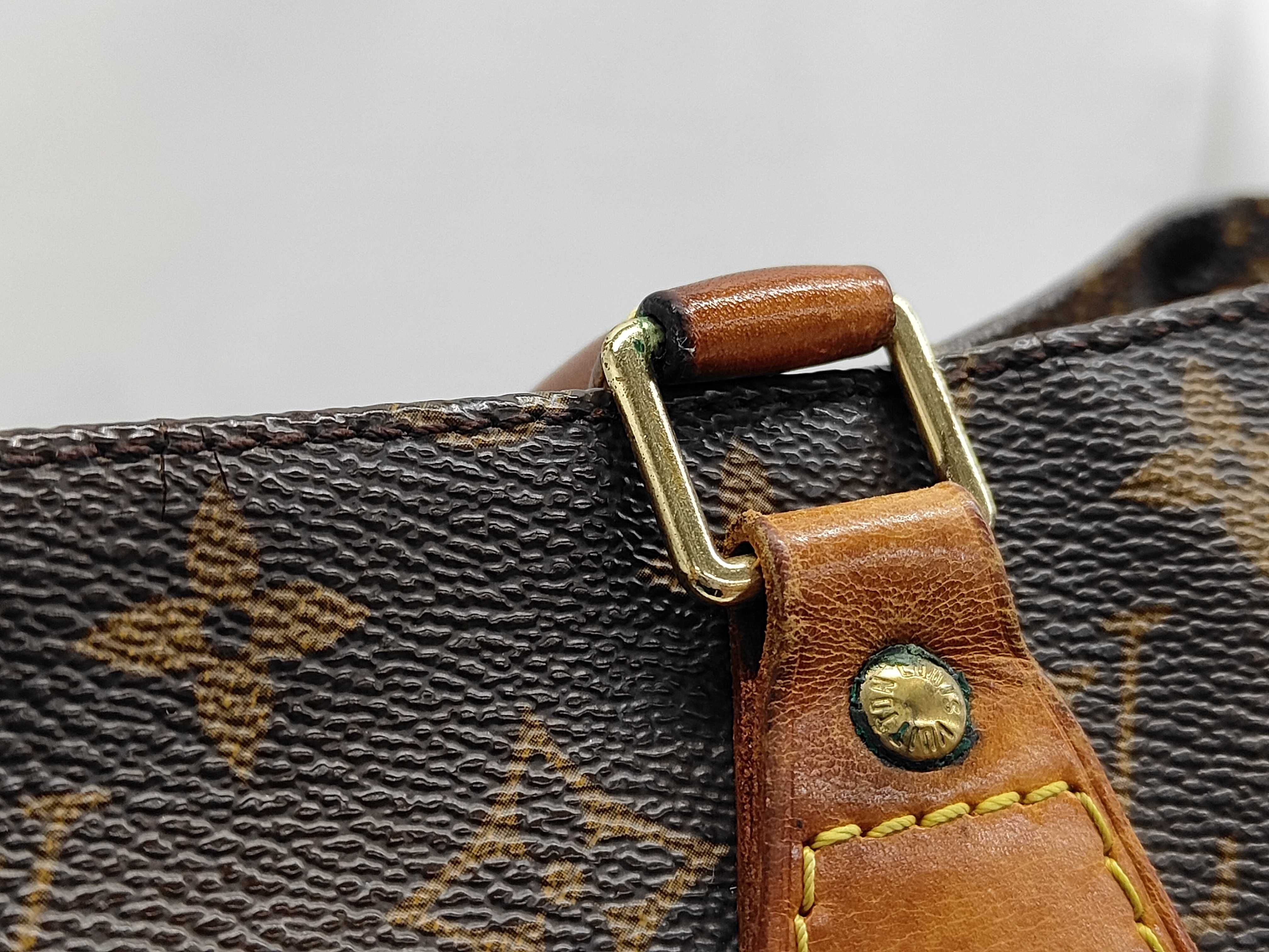 Monogram LV — view 4