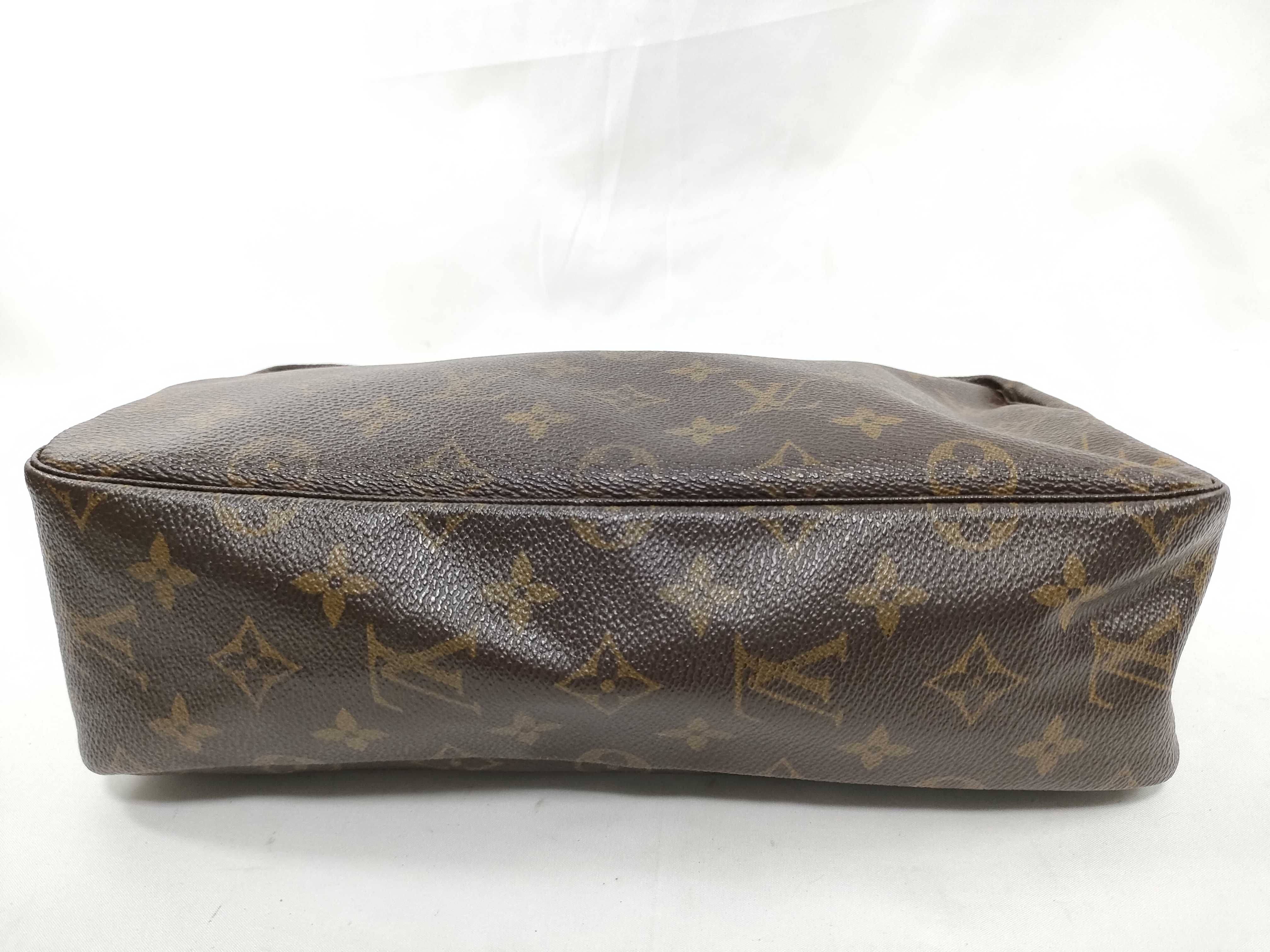 Monogram VUITTON Trousse Toilette Second Bag — view 5