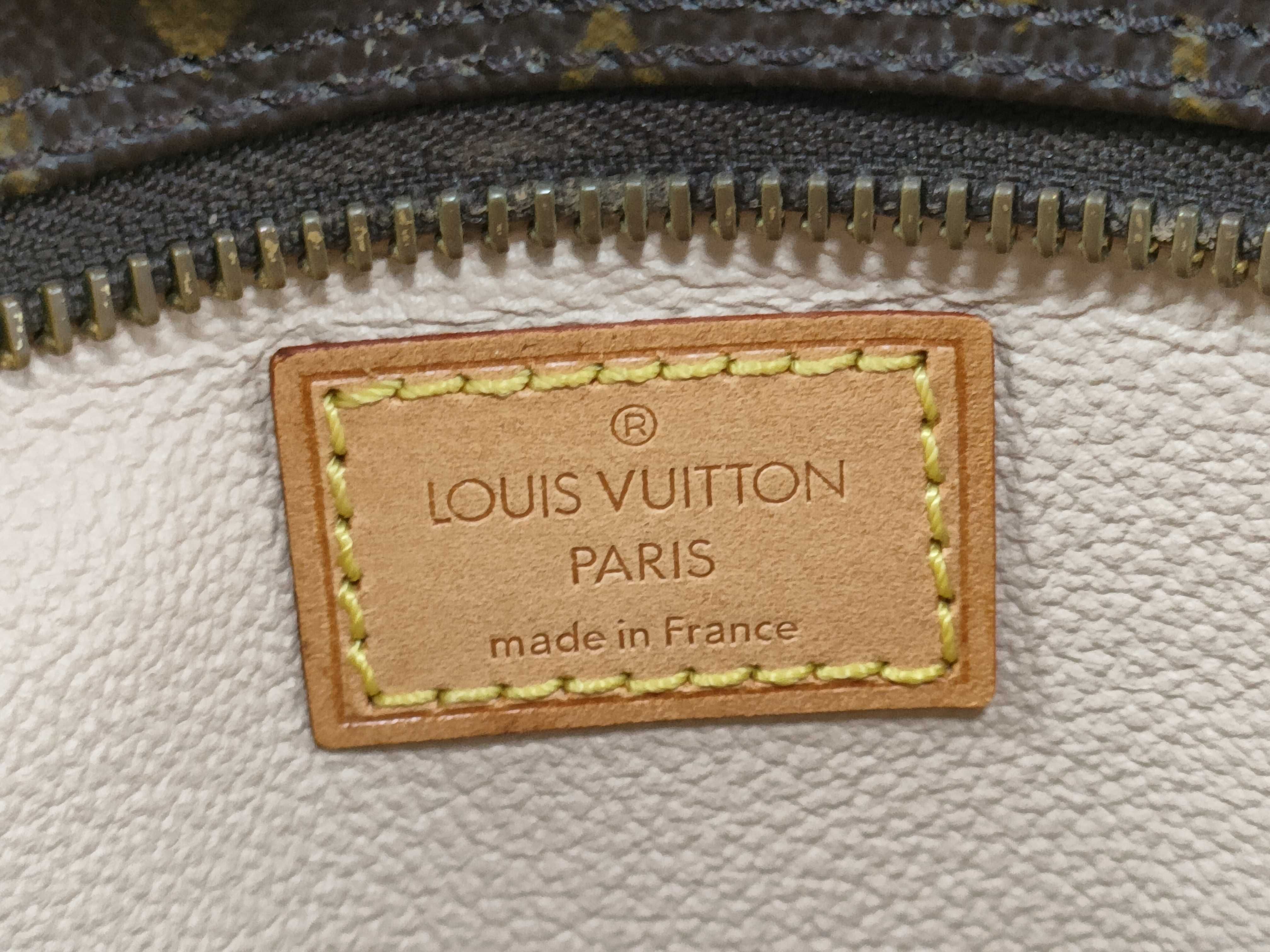 Monogram VUITTON Trousse Toilette Second Bag — view 9