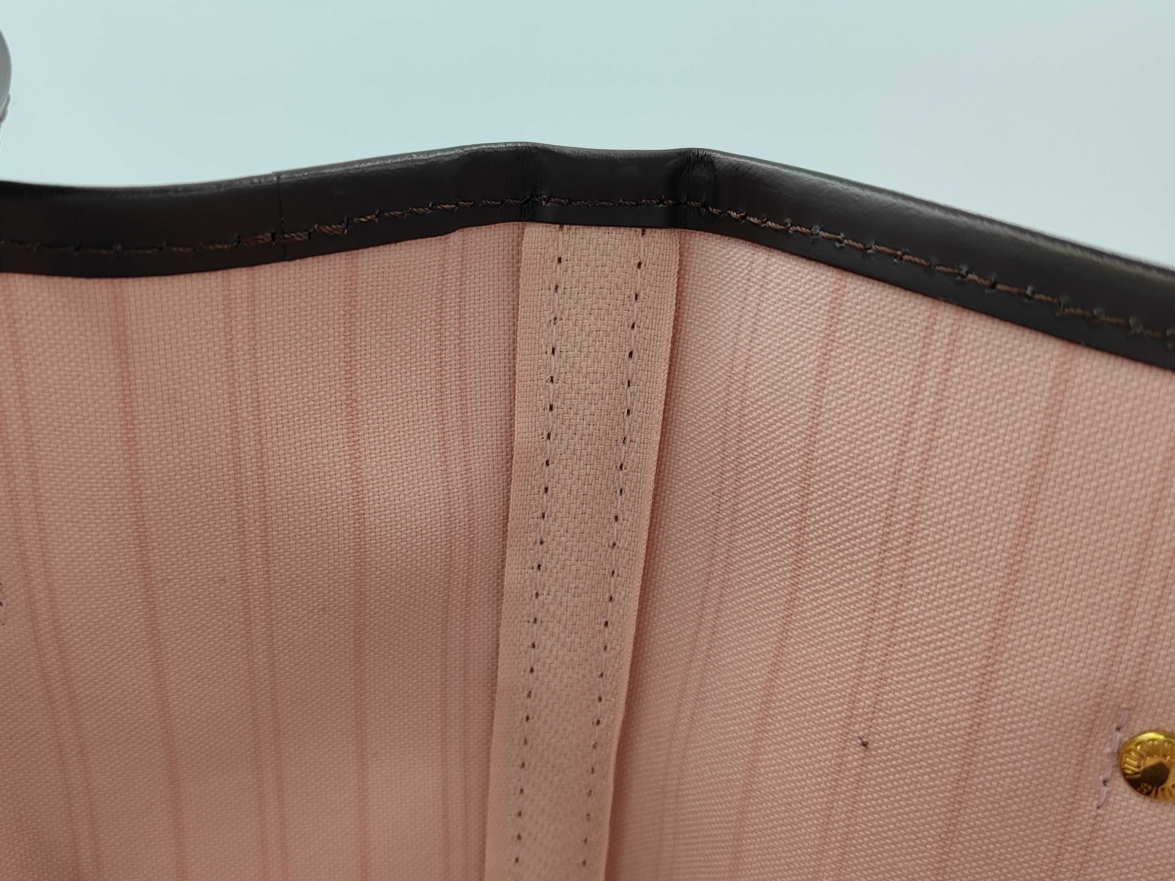 Damier Neverfull MM Tote Bag — view 8