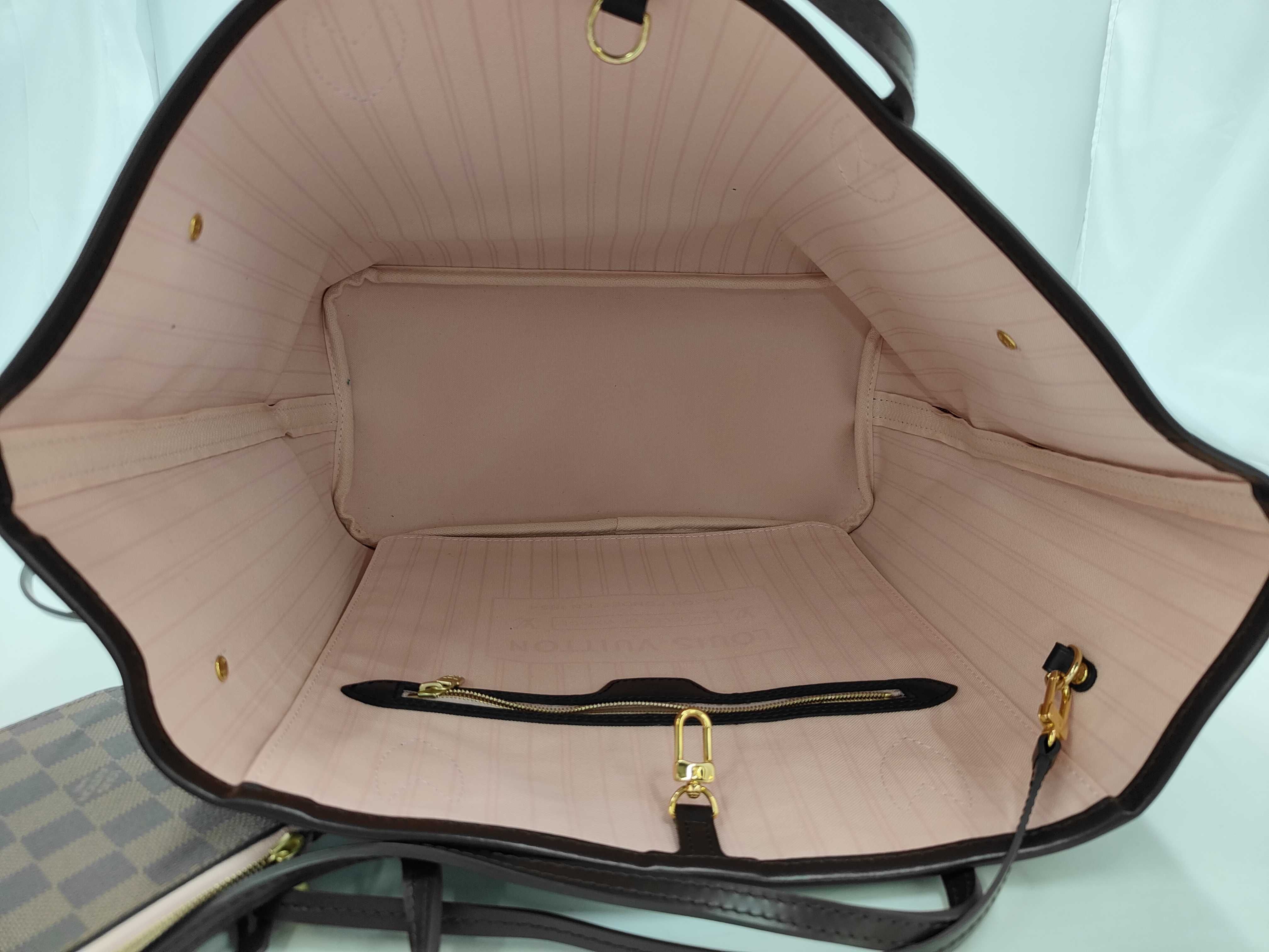 Damier Neverfull MM Tote Bag — view 9