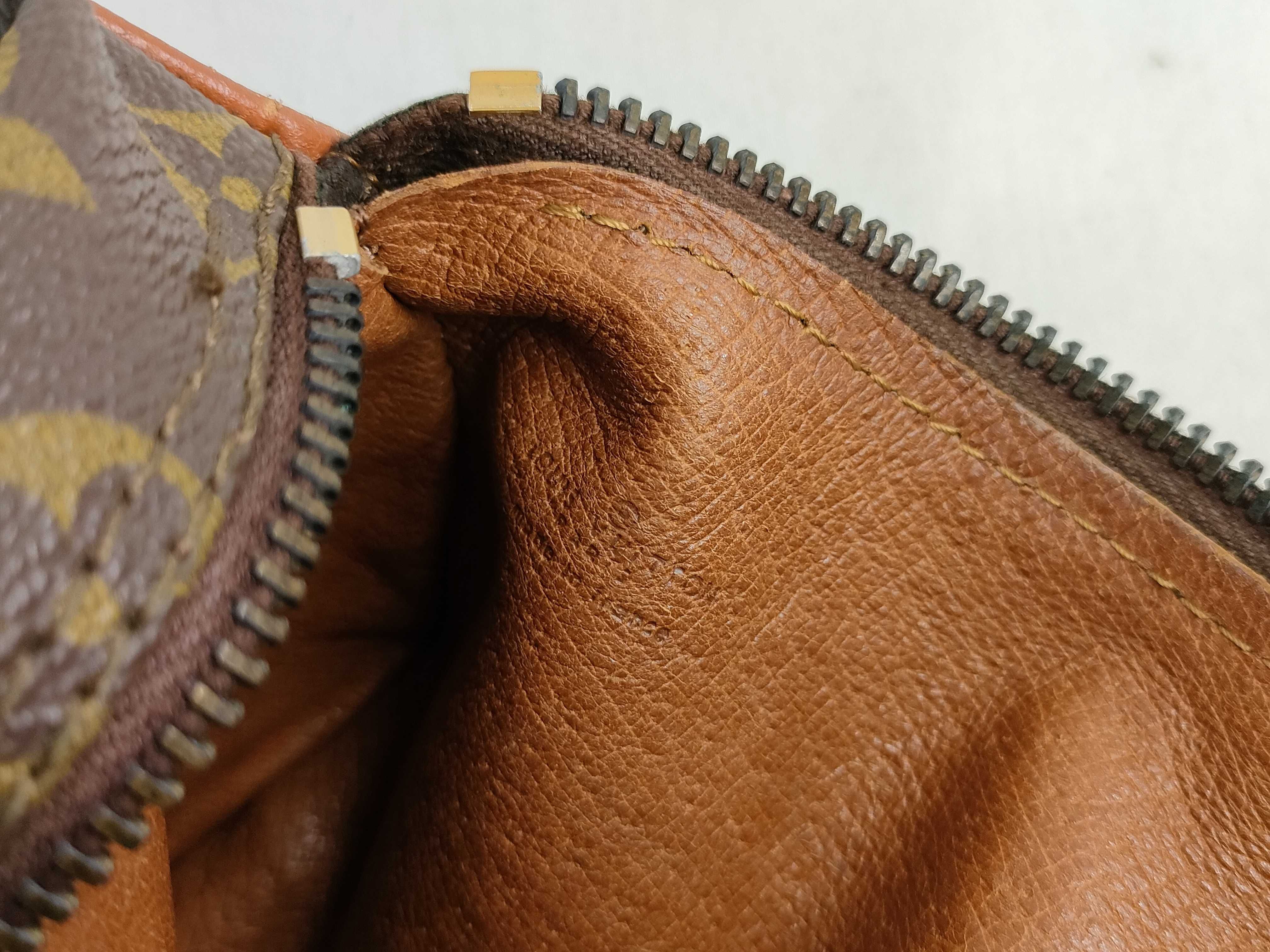 Monogram M51386 Papillon 26 Handbag — view 11