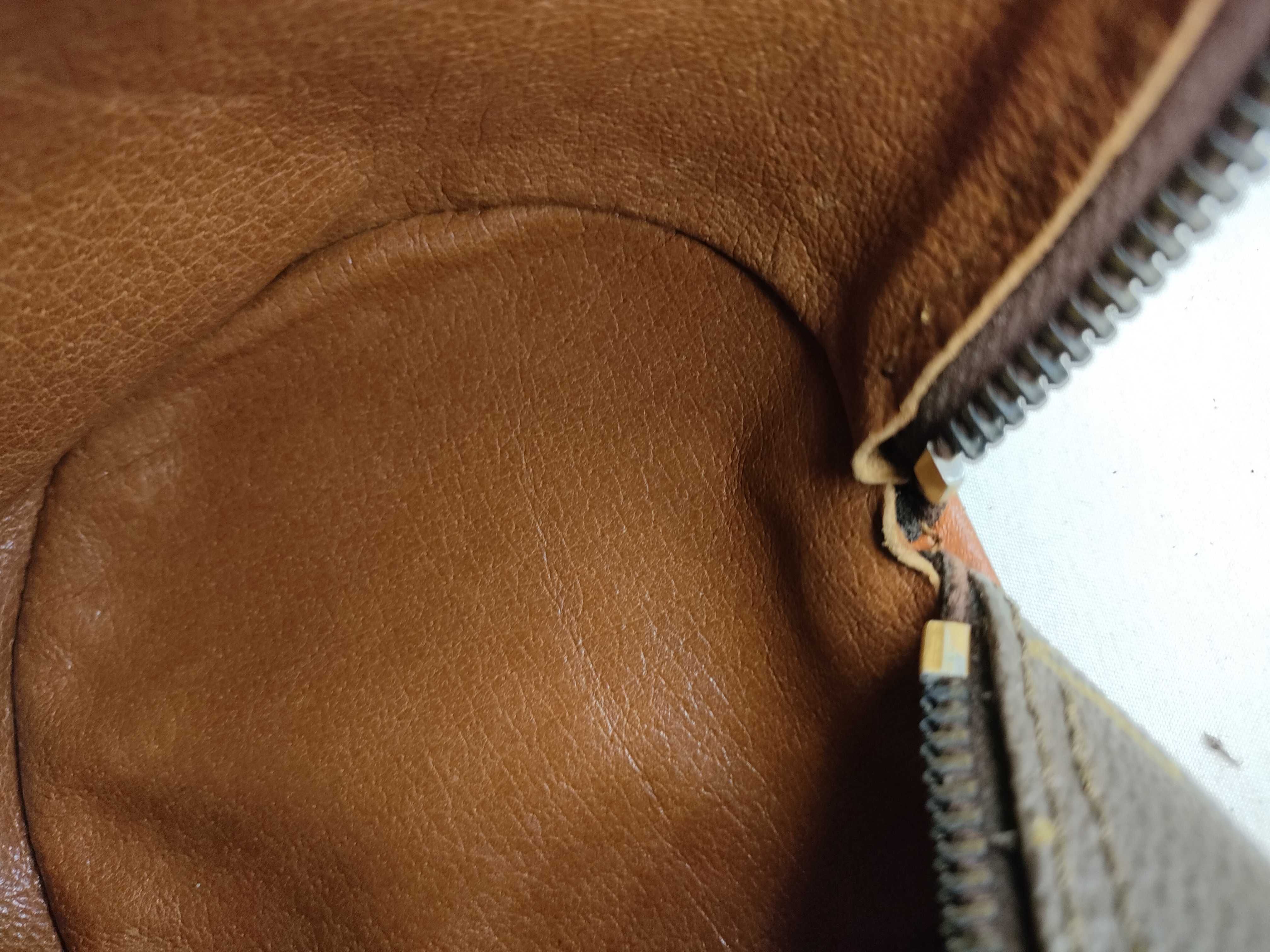 Monogram M51386 Papillon 26 Handbag — view 9