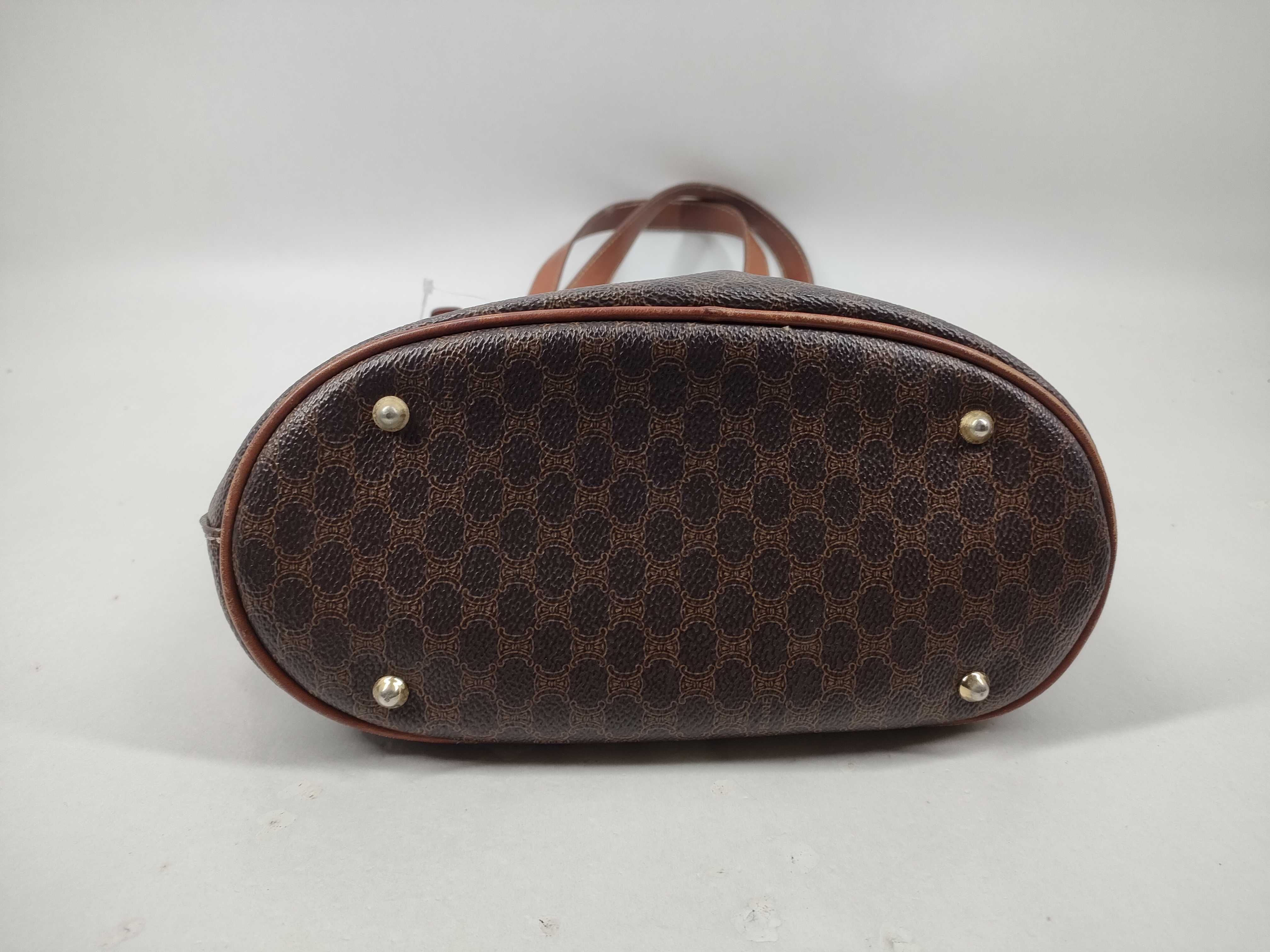 handbag — view 7