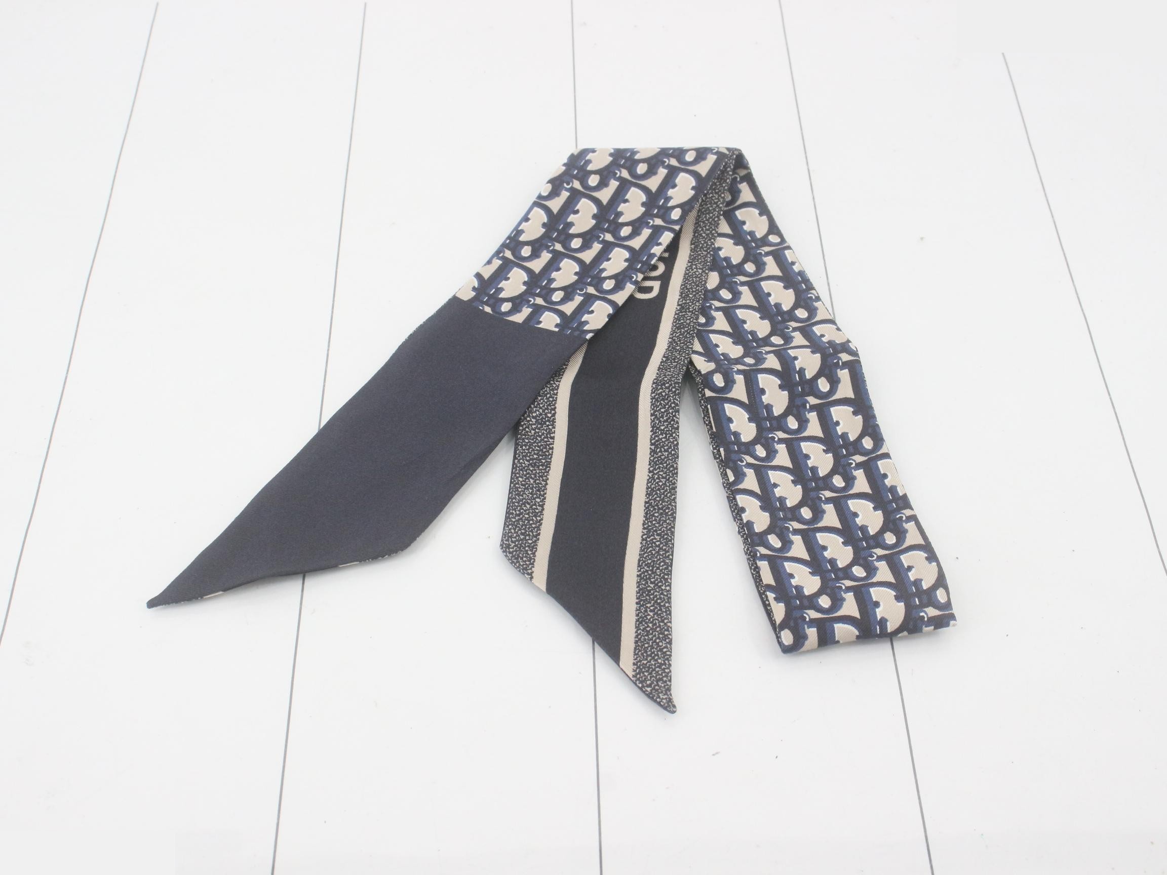 Mitzah Trotter Scarf — view 2
