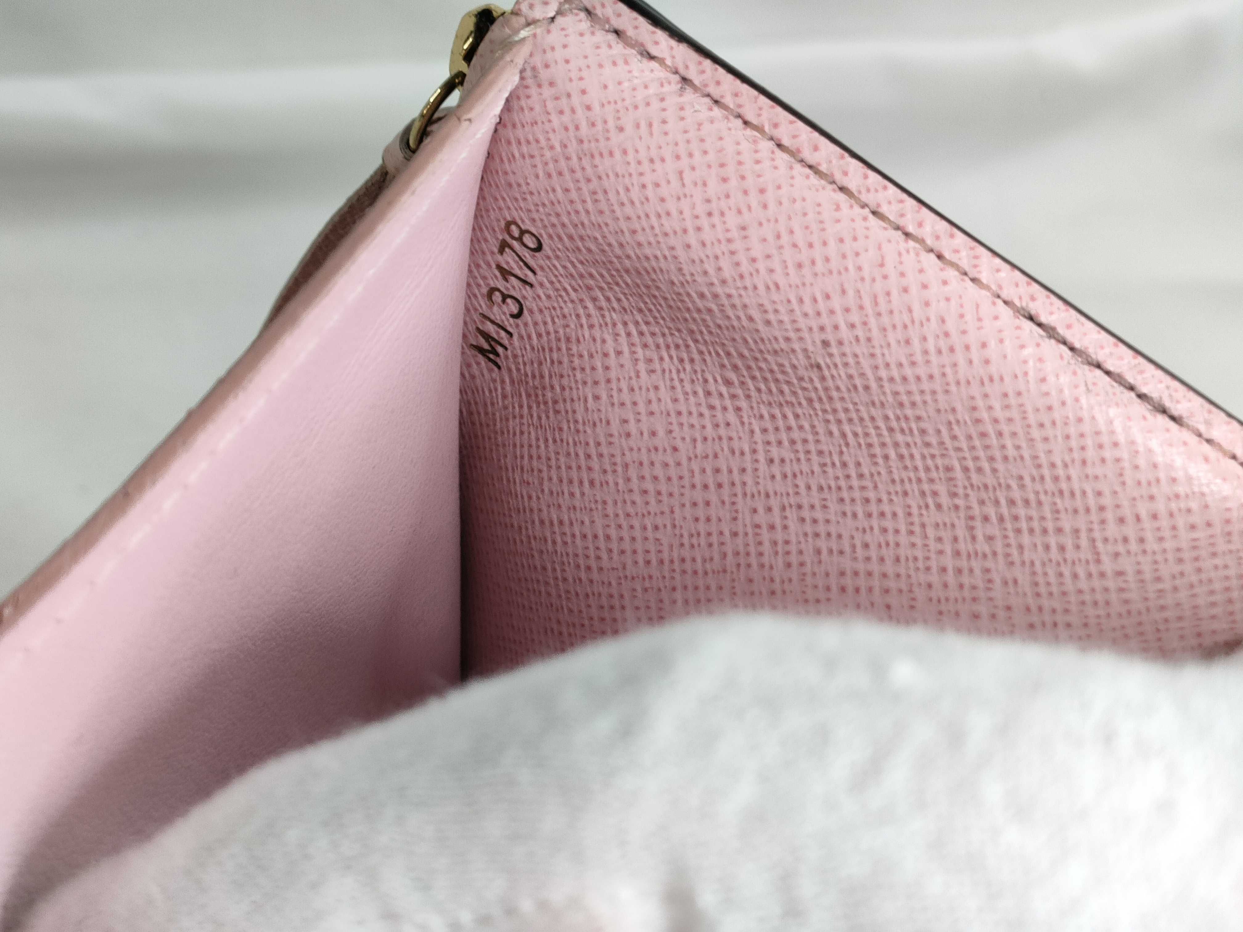 Monogram Louis Vuitton Victorine Rose Ballerine Wallet — view 12