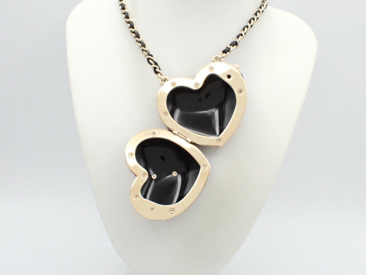 Tweed Heart Coco Mark Necklace Pendant B22K — view 2