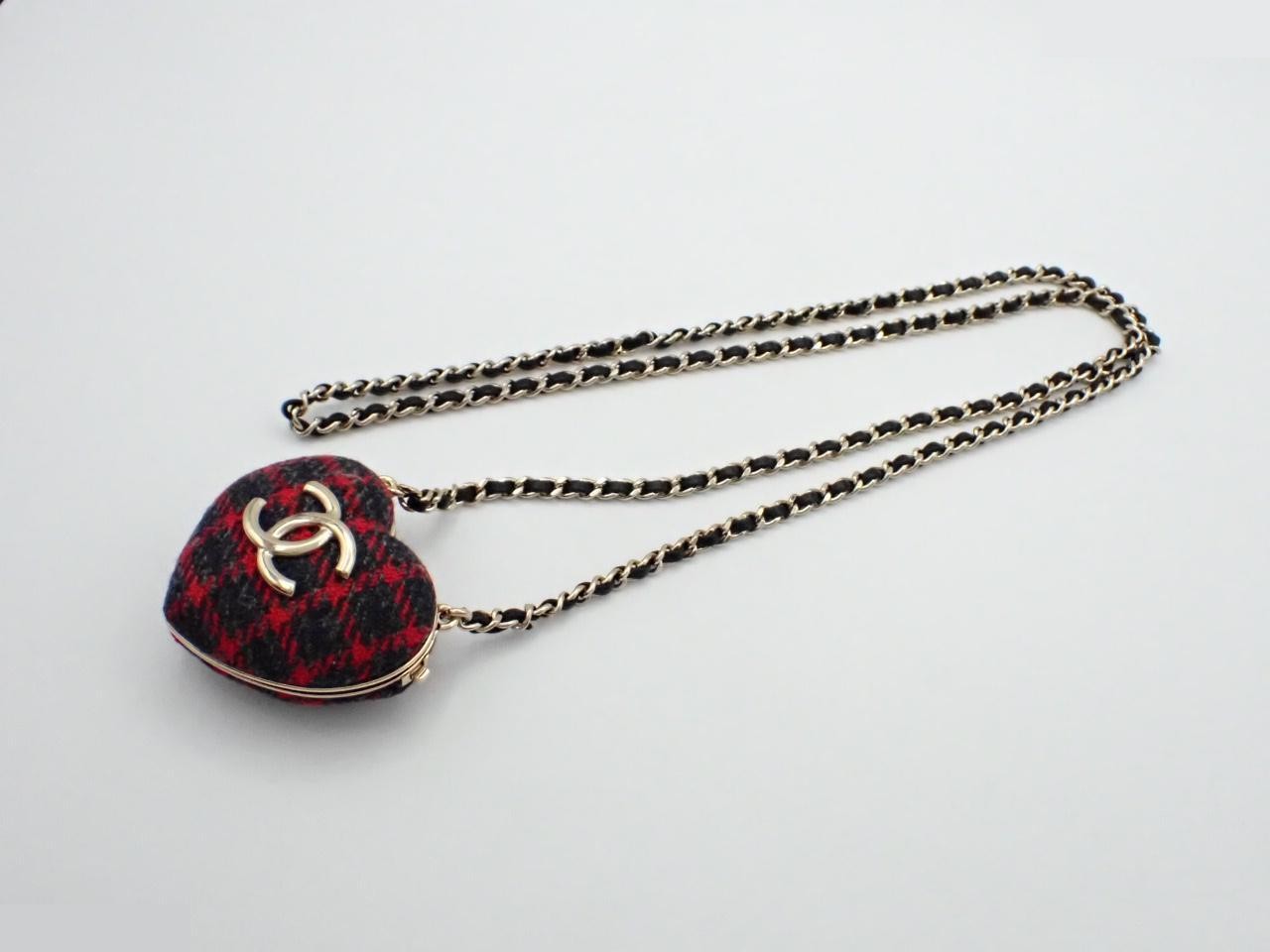 Tweed Heart Coco Mark Necklace Pendant B22K — view 4