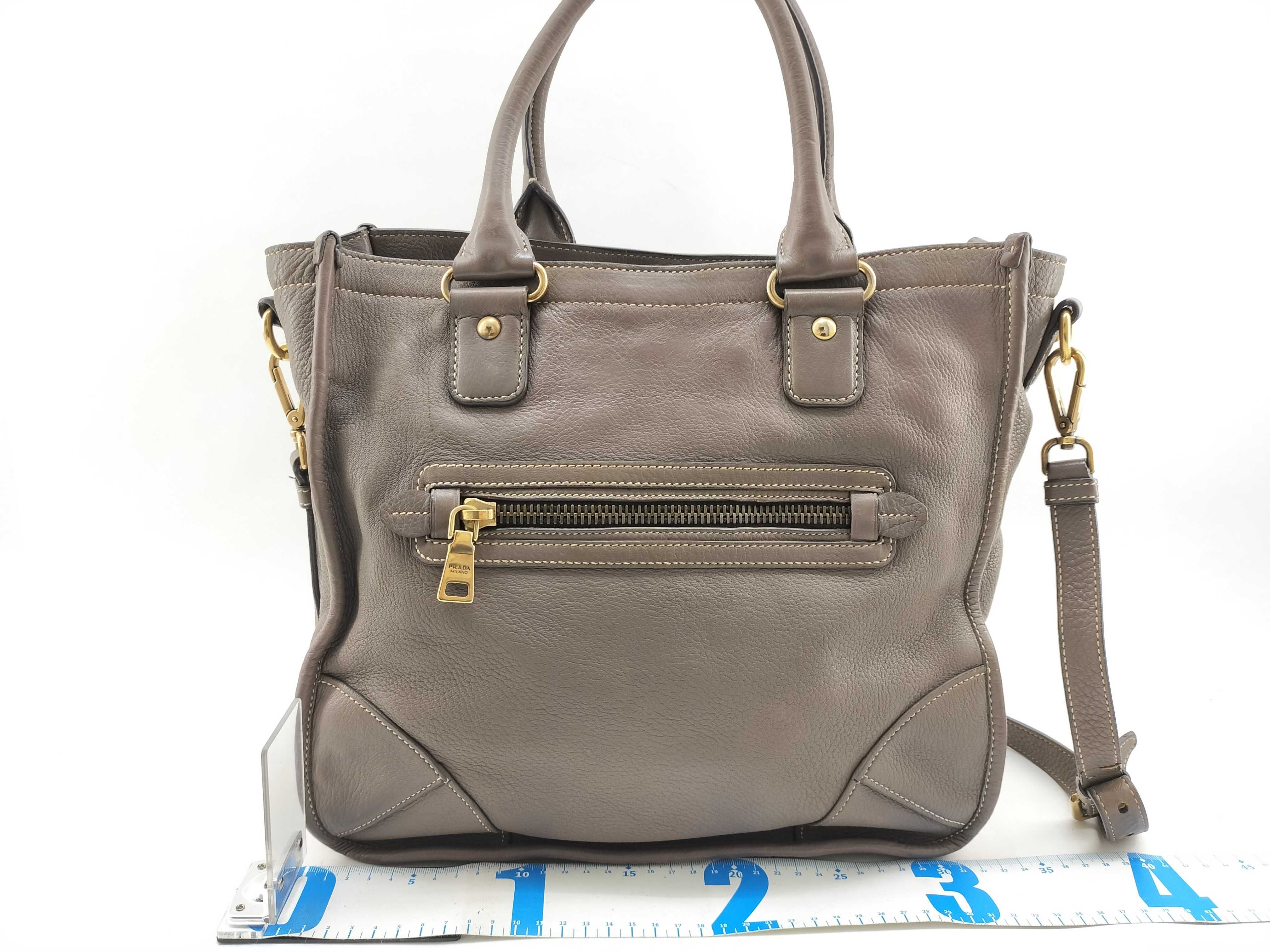Cergo Gold Logo Tote Shoulder Bag 2-Way Gray BR4739 Tote Bag — view 2