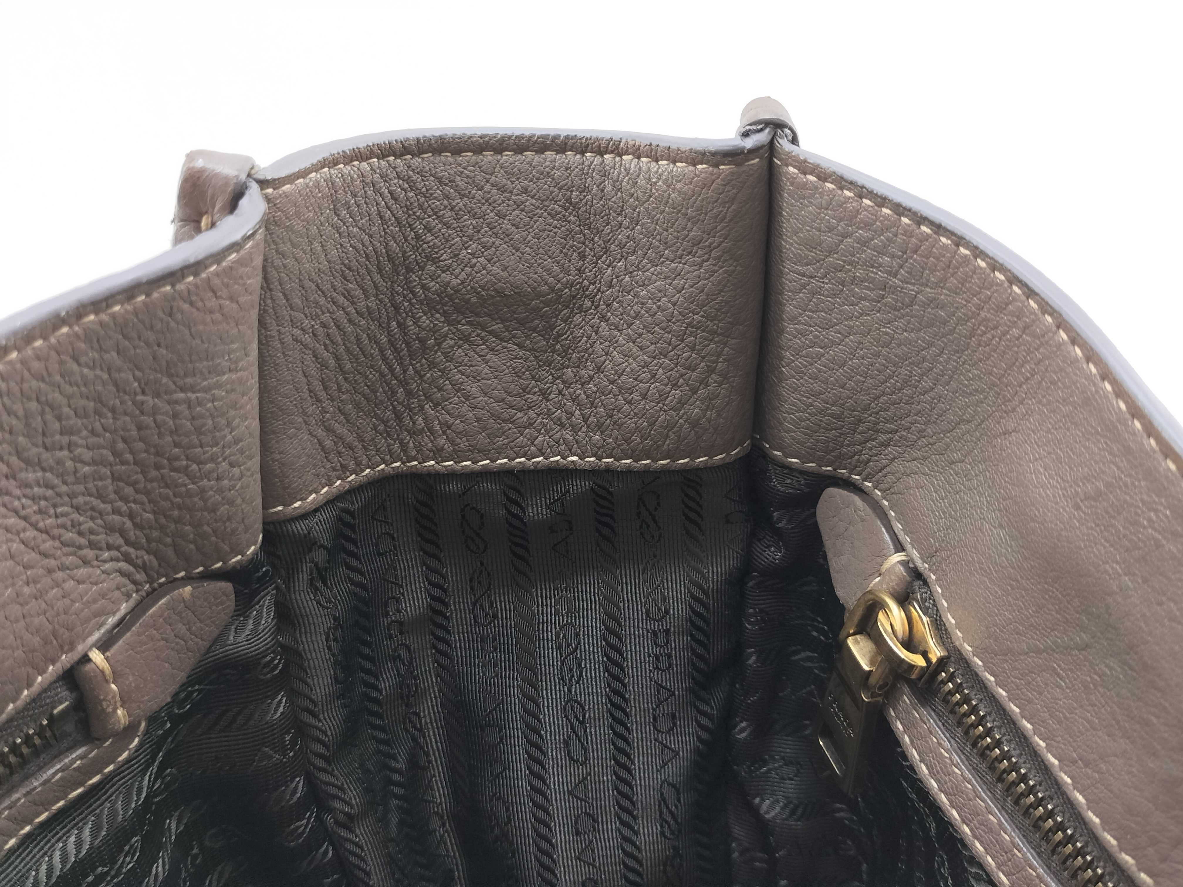 Cergo Gold Logo Tote Shoulder Bag 2-Way Gray BR4739 Tote Bag — view 11