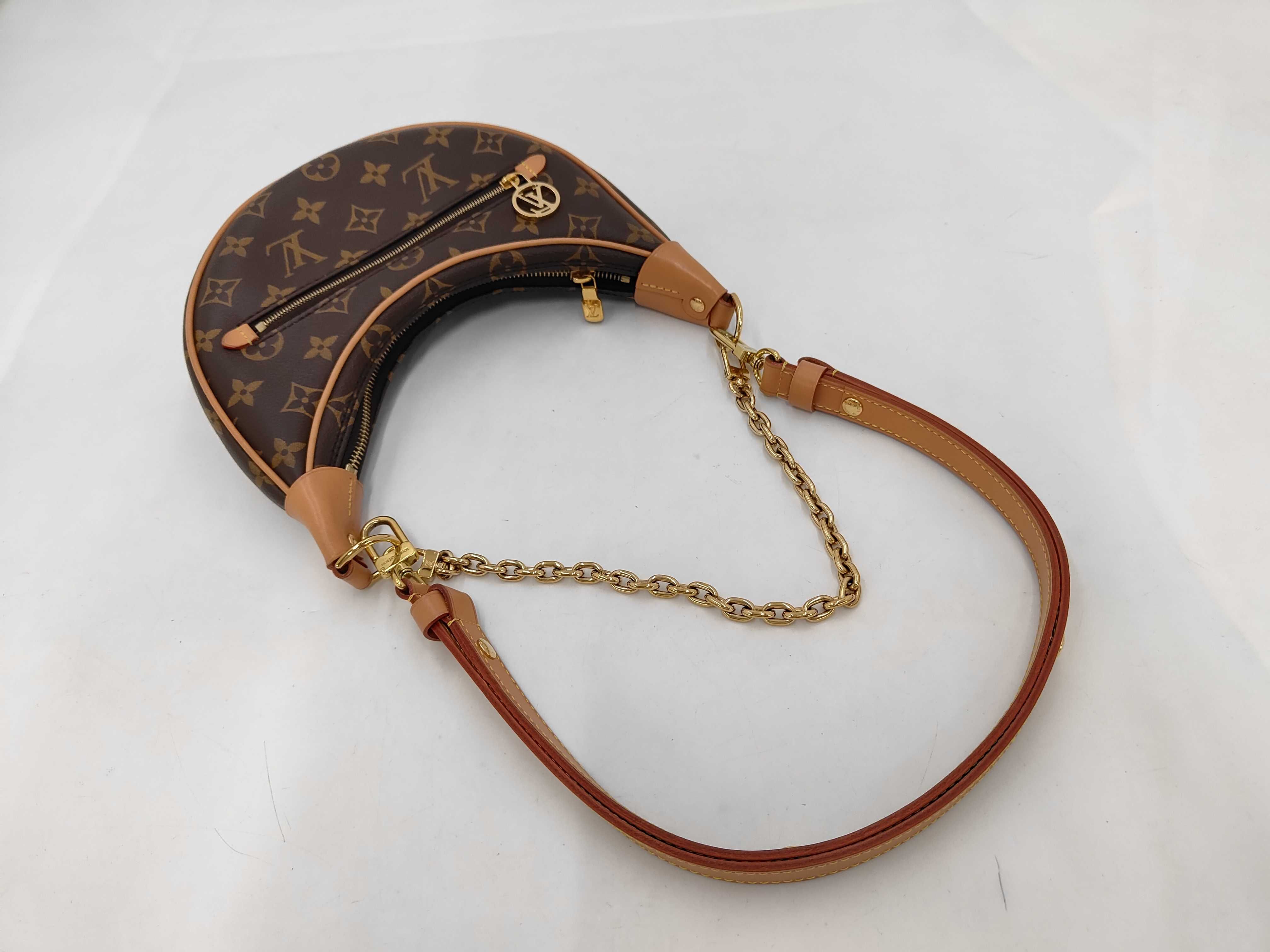 Monogram Loop Shoulder Bag M81098 Shoulder Bag — view 5