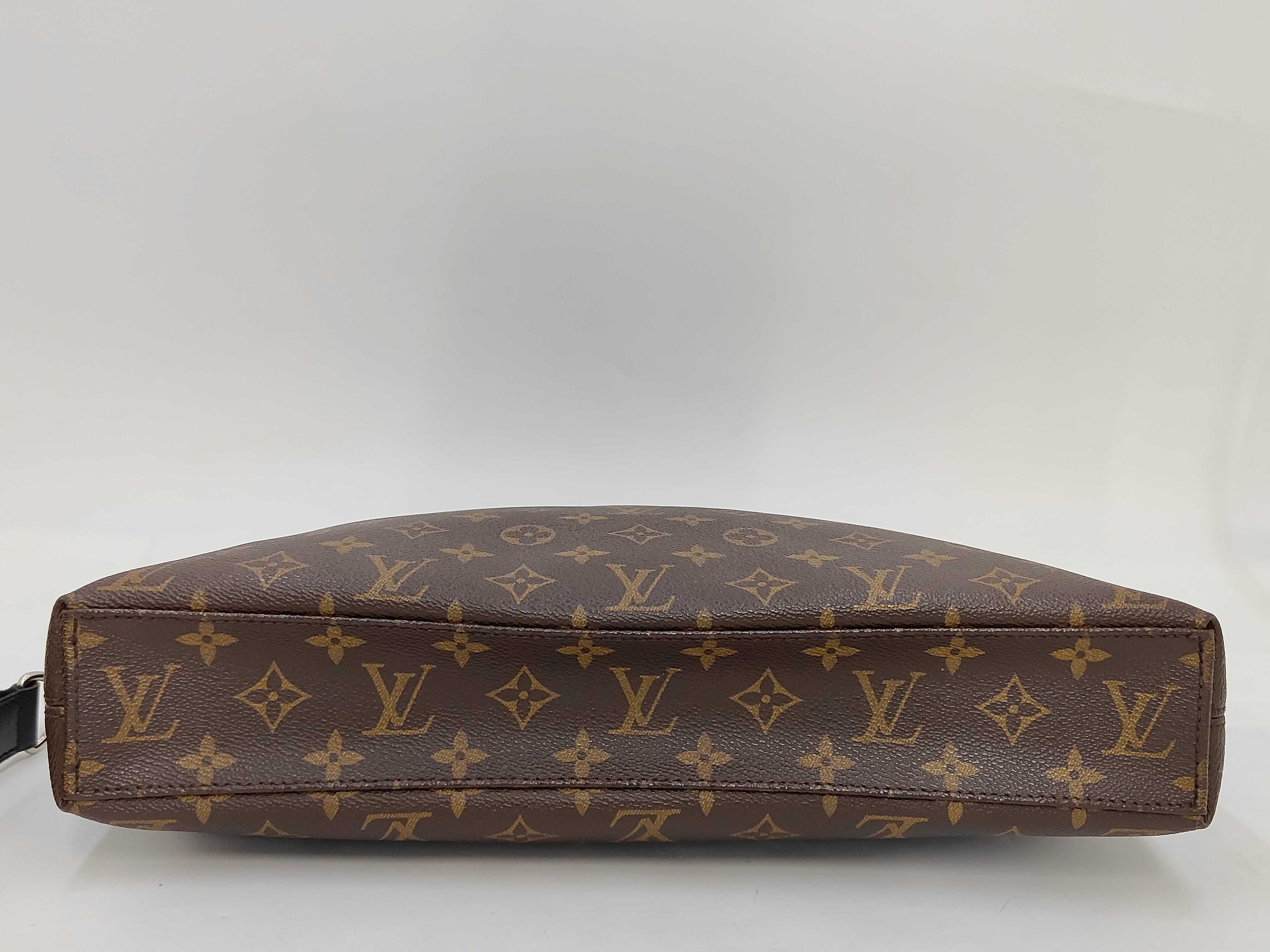 Monogram Louis Vuitton Portedocument Medium Handbag — view 4