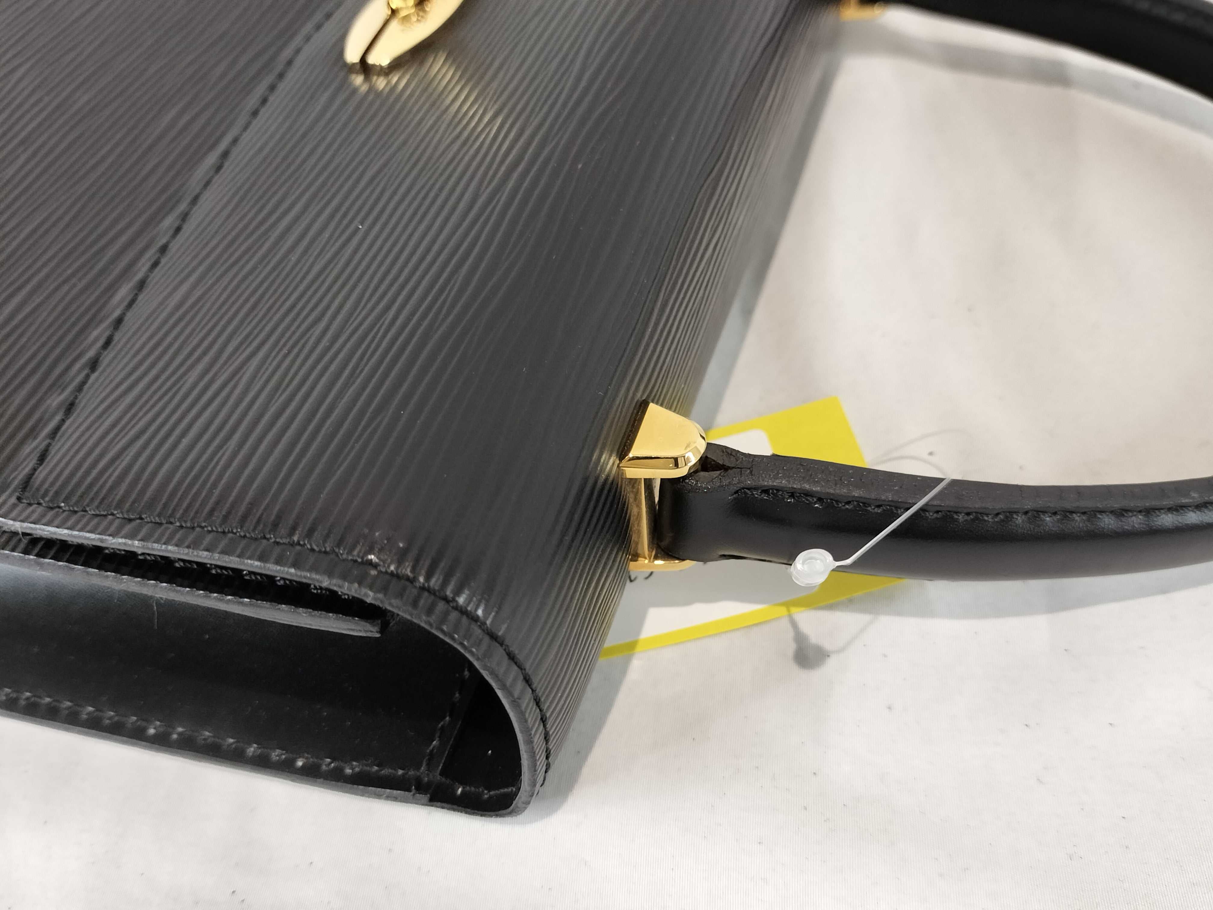Epi Malzerbes Noir Handbag — view 7