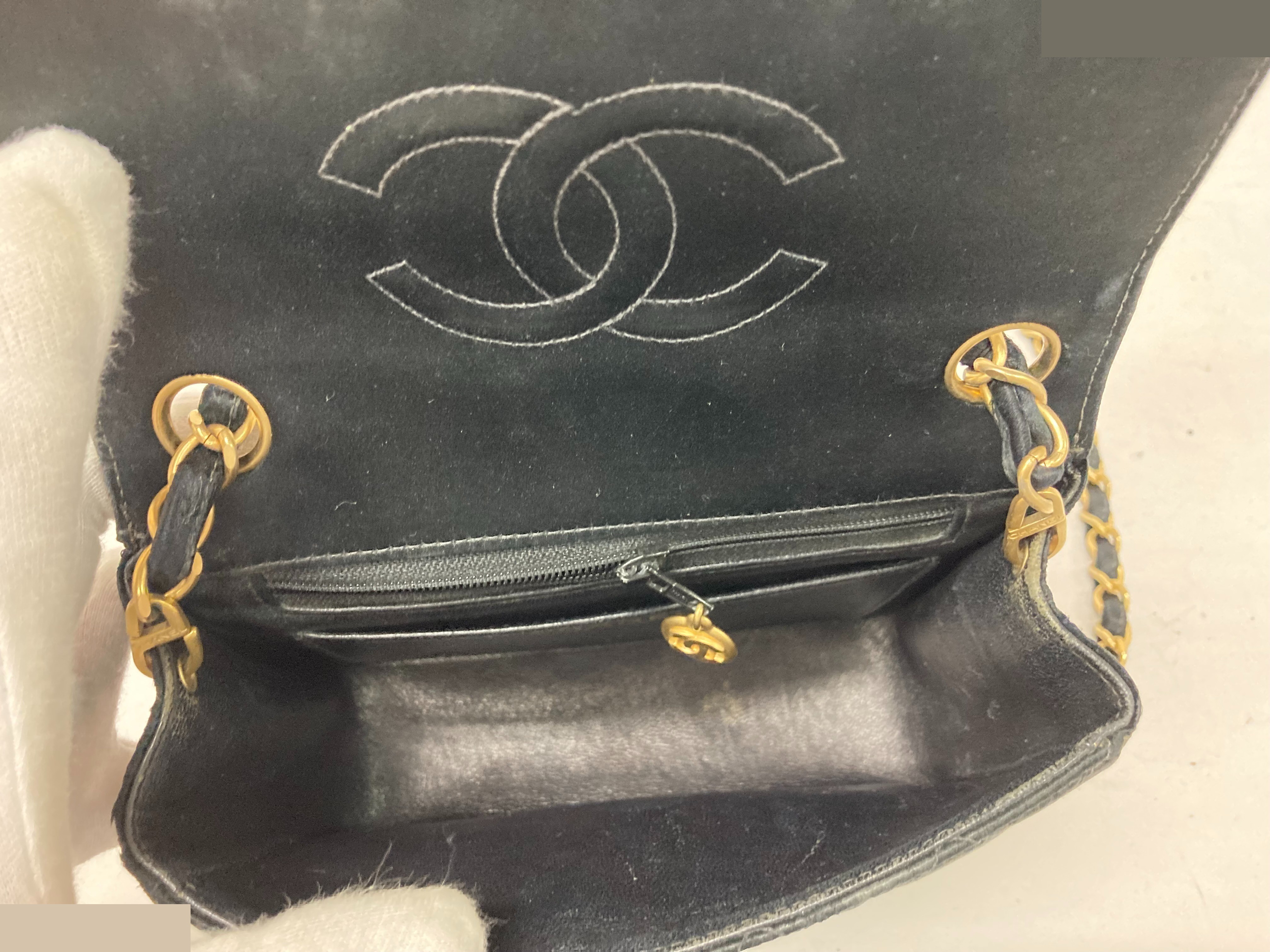 Matelassé satin shoulder bag (series 7) — view 6