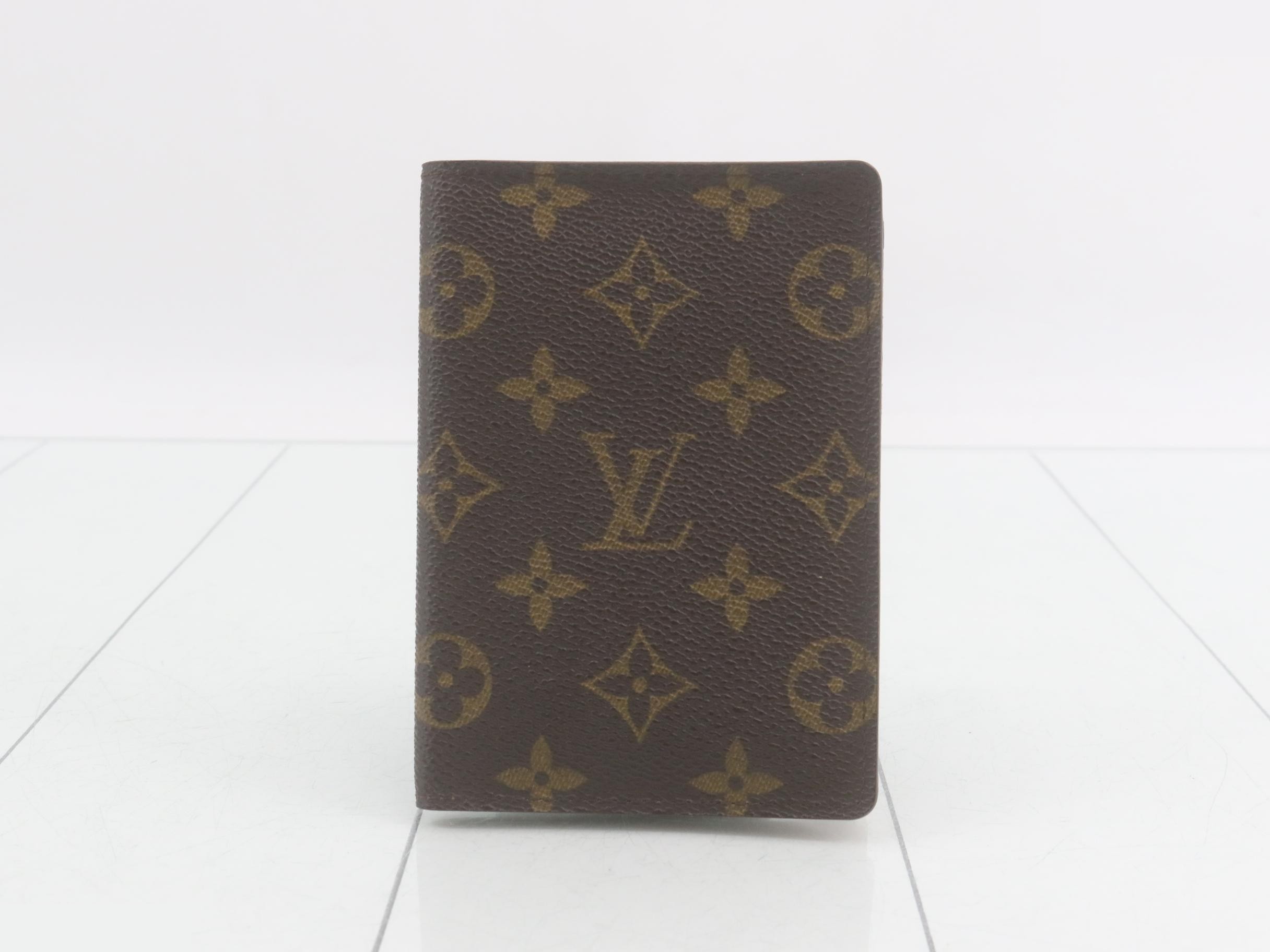 Pass case