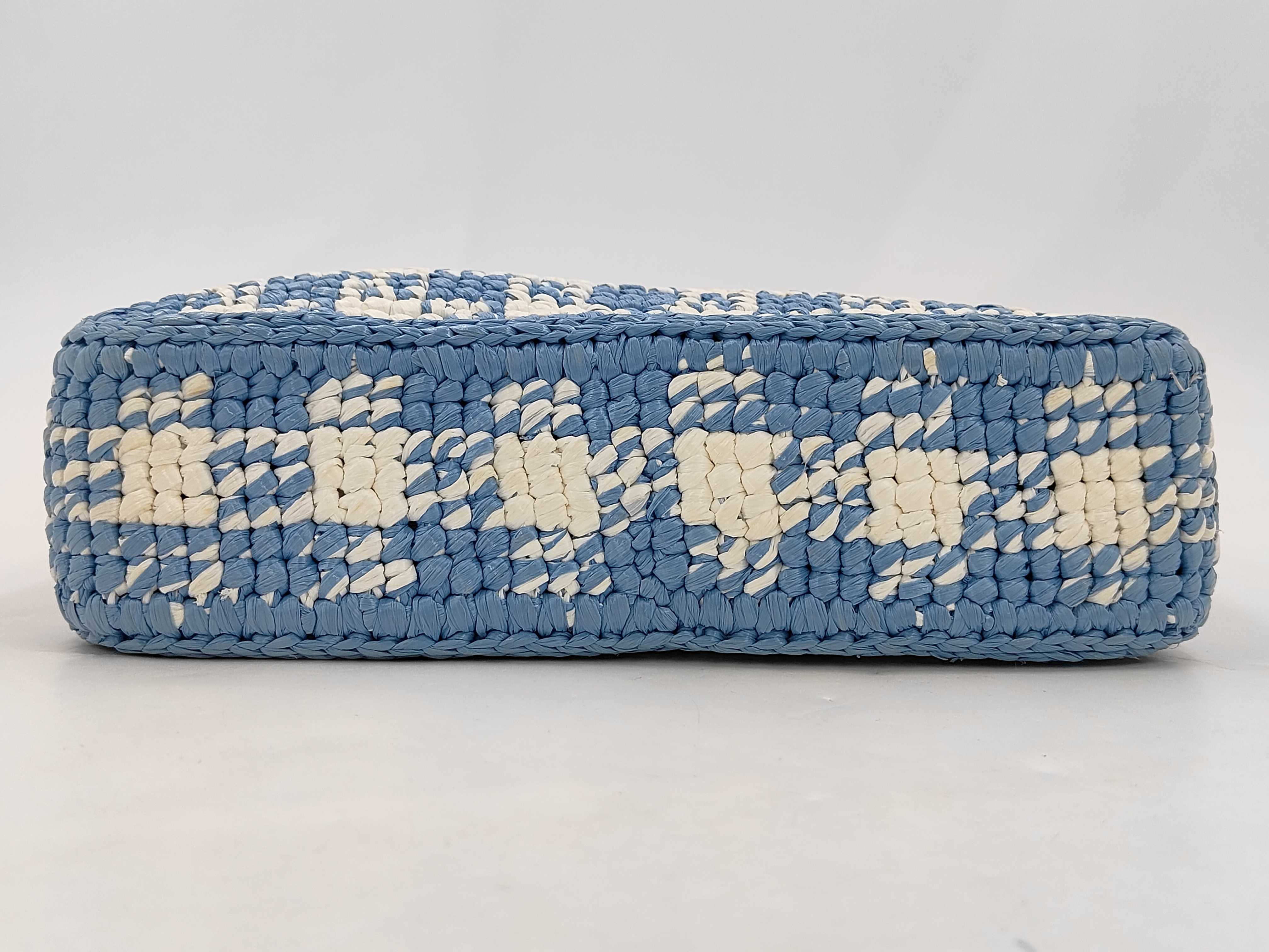 handbag — view 4