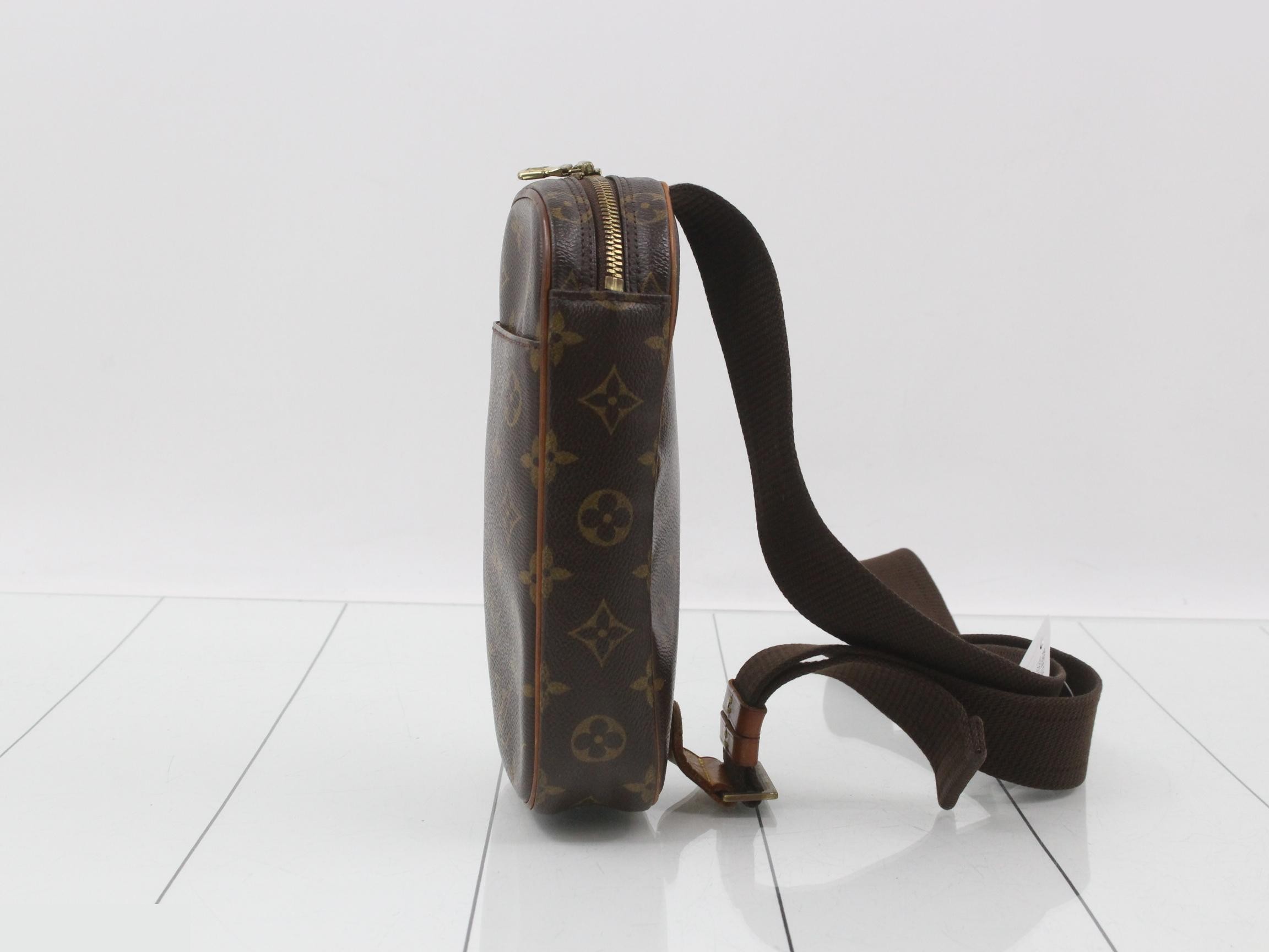Pochette Gange — view 3
