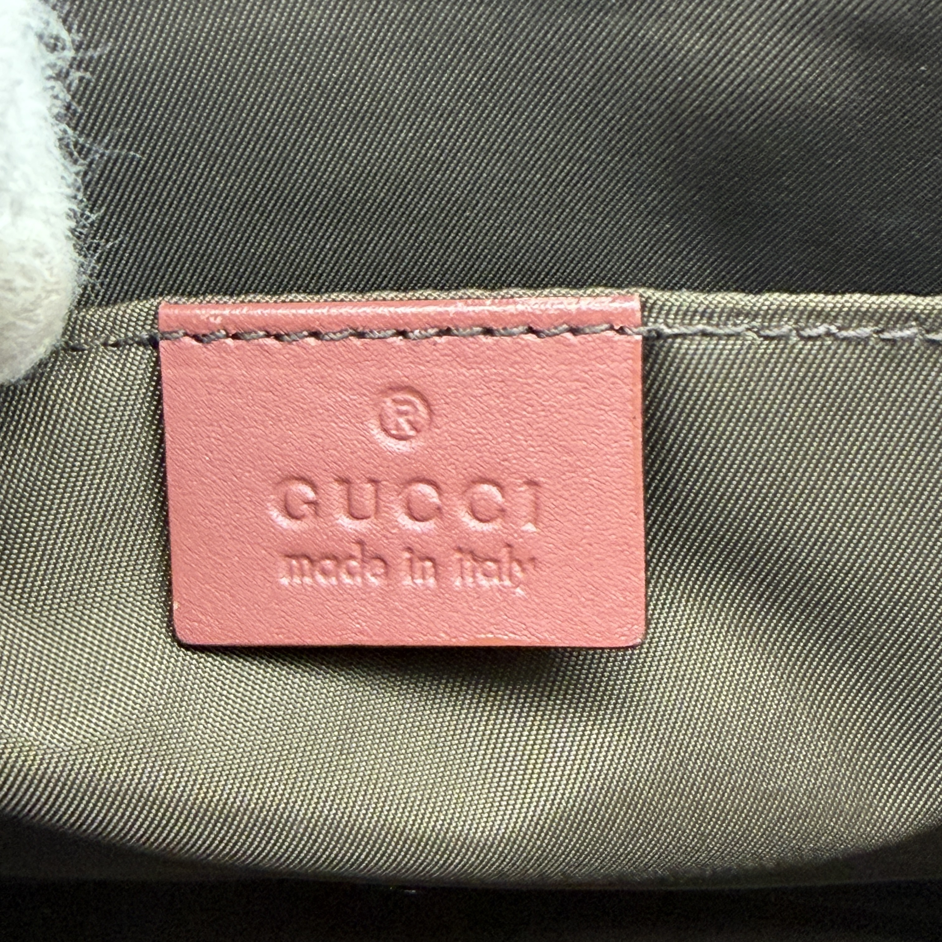 GG Supreme Floral Clutch Bag — view 13