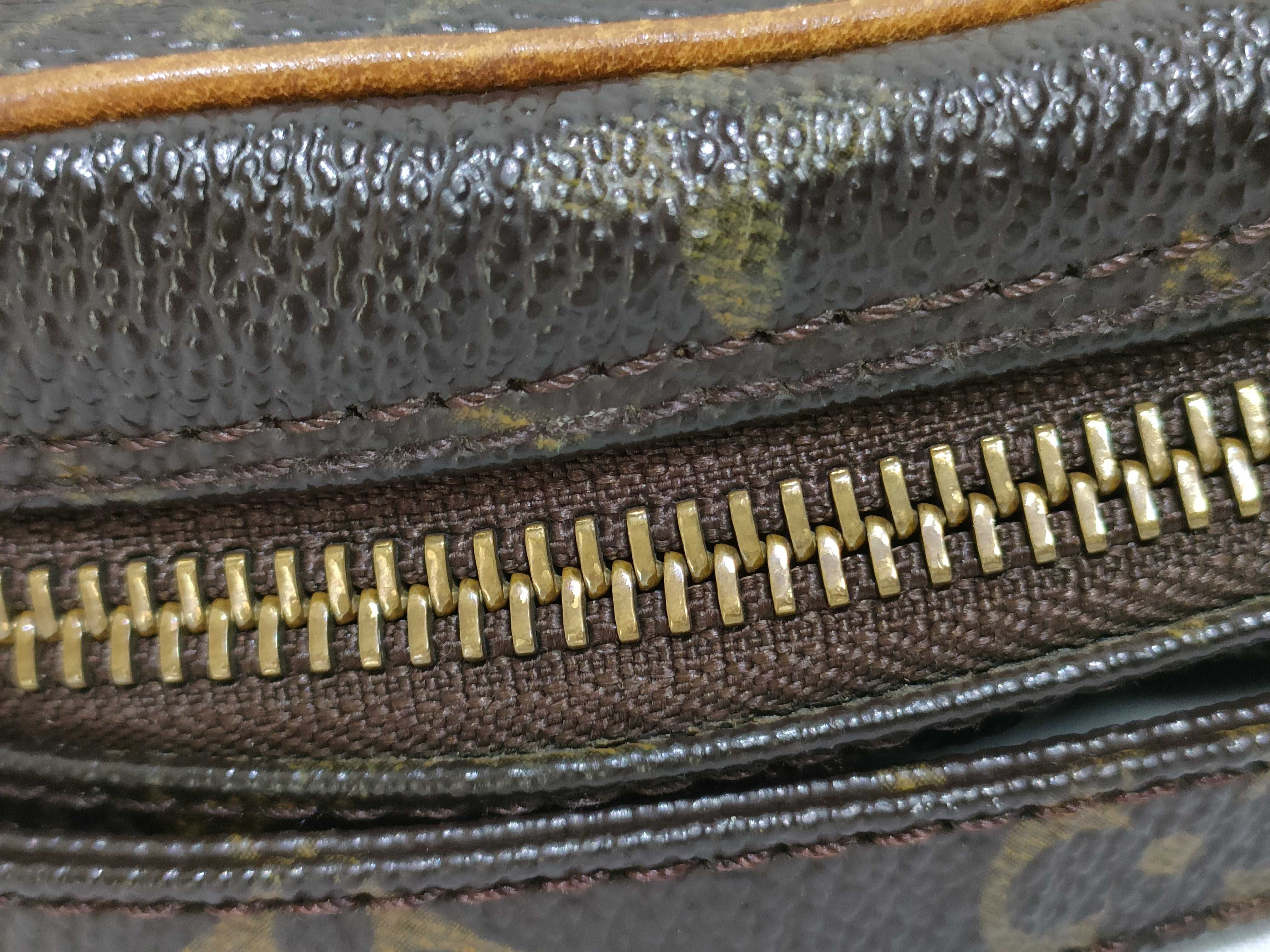 Monogram Amazon M45236 TH0950 Brown Shoulder Bag — view 8