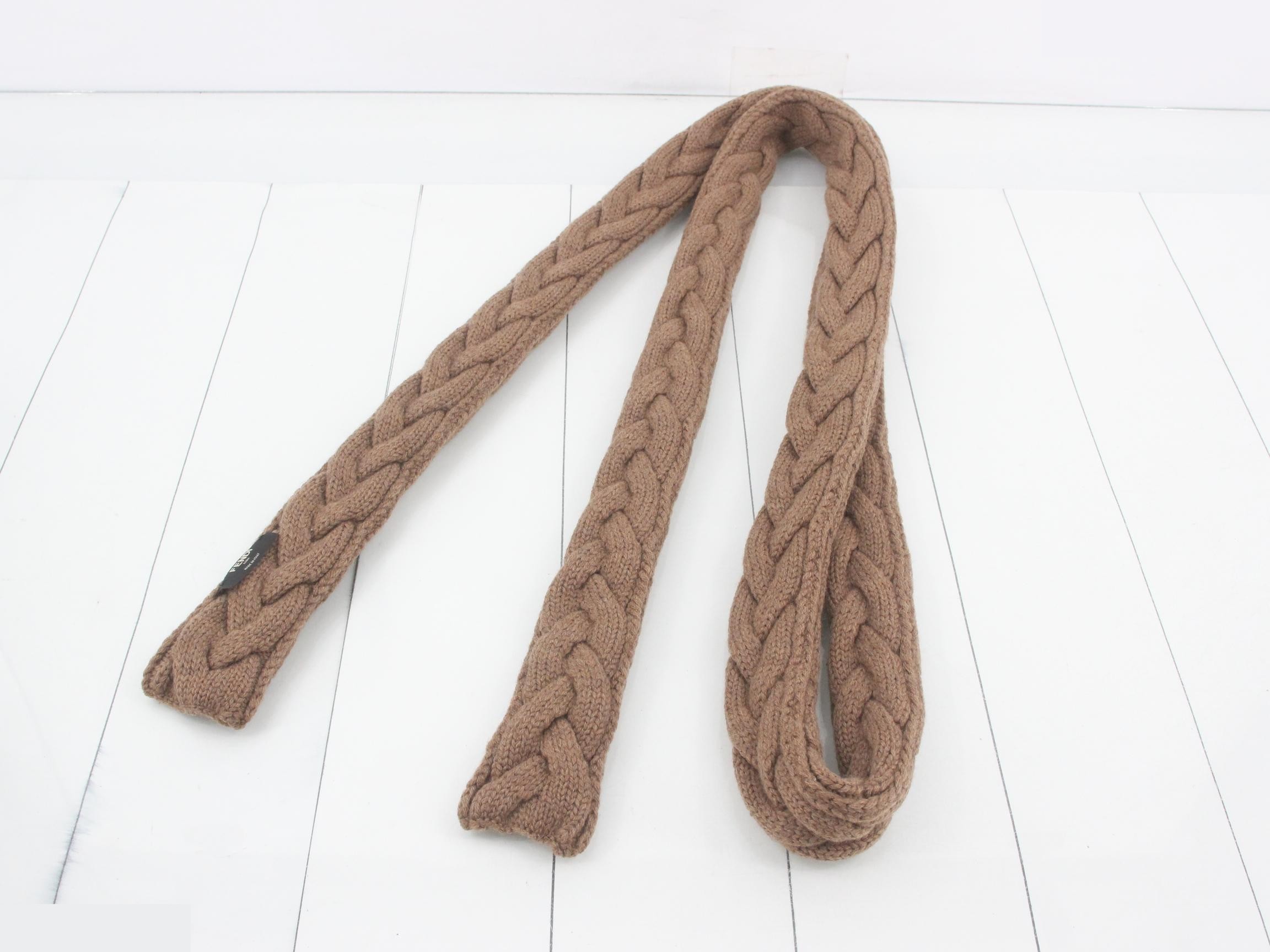scarf — view 2