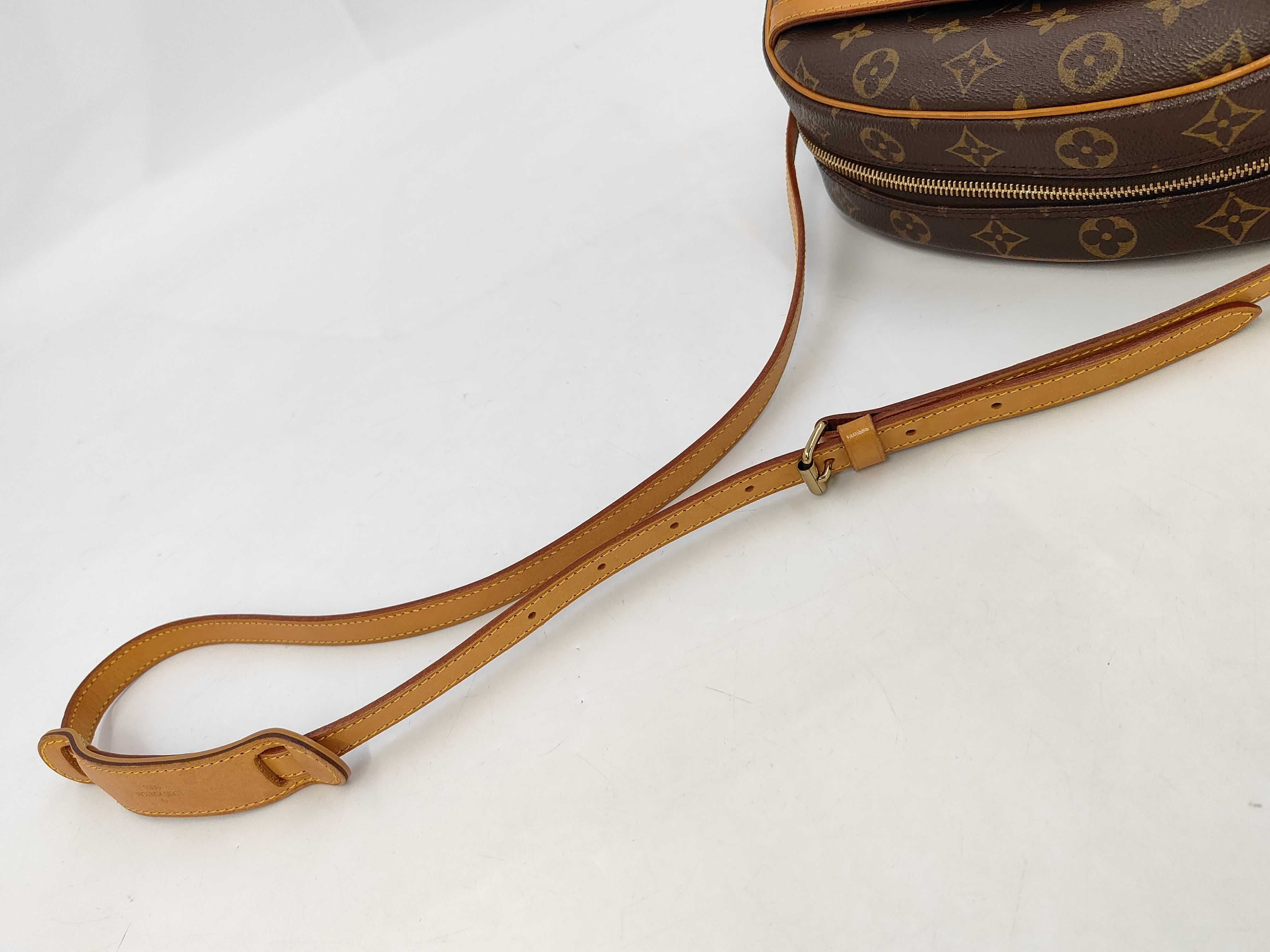Shoulder Bag Blois Monogram M51221 Leather Bag — view 3