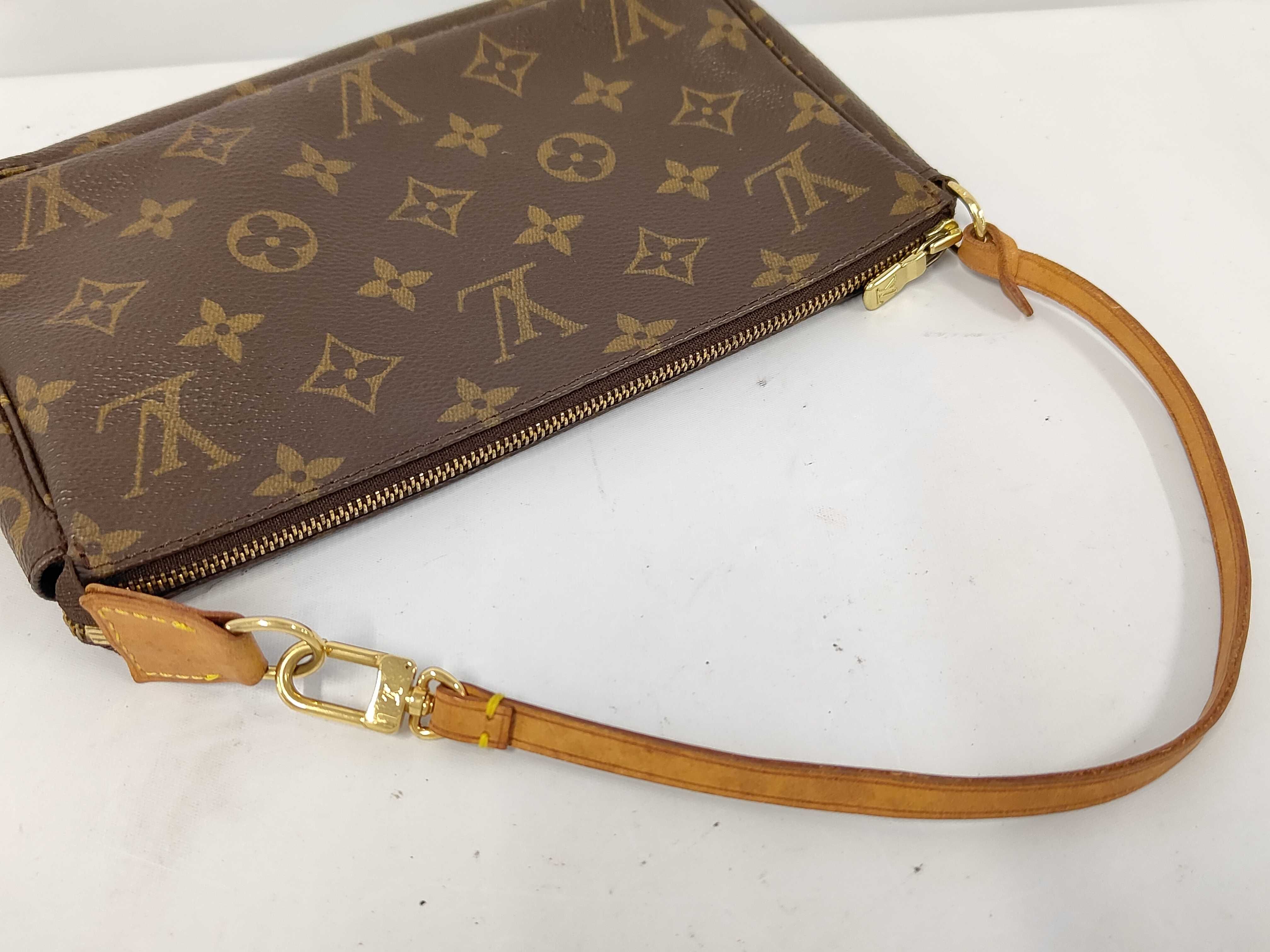 M51980 Monogram Pochette Accessoires Handbag — view 3
