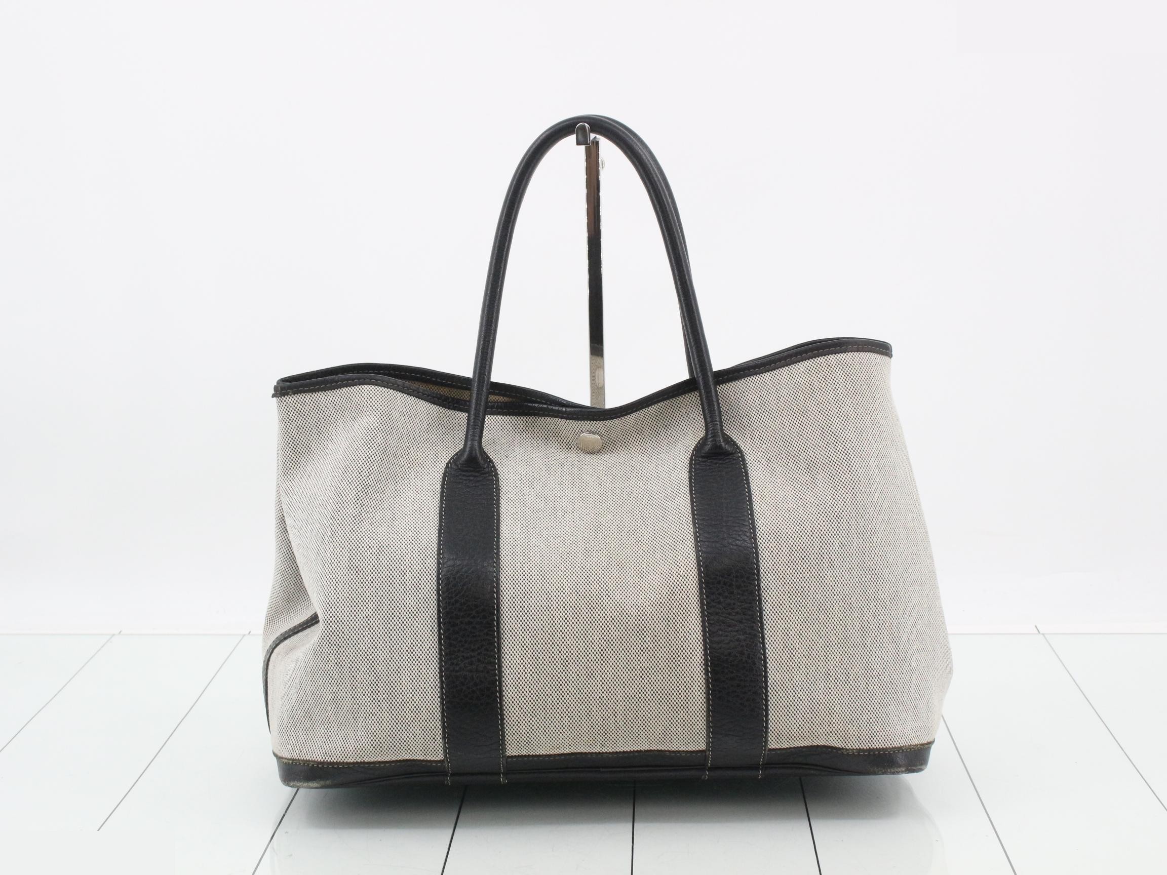 Garden Party Tote Bag H Stamp — view 2